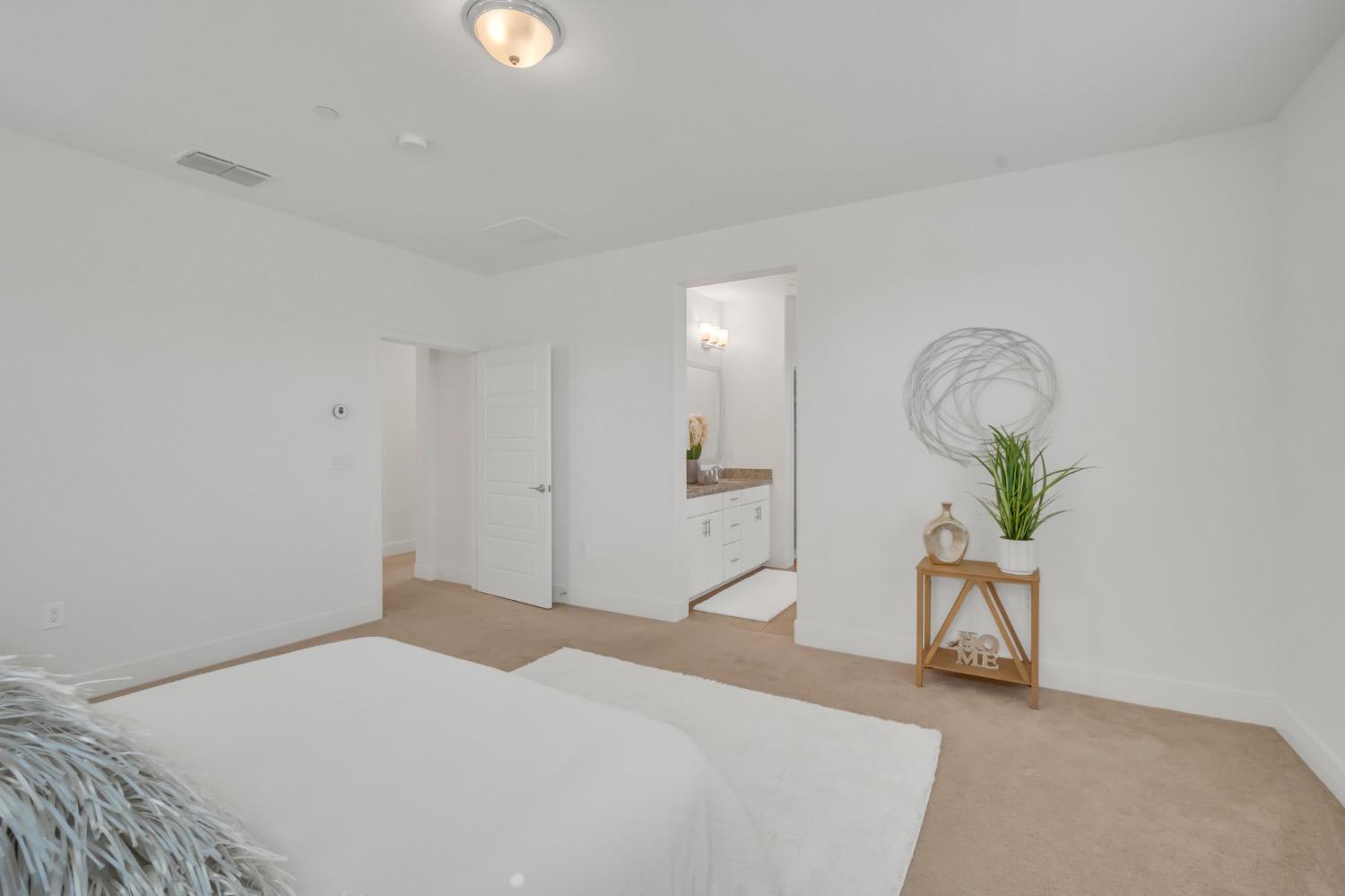 Detail Gallery Image 37 of 51 For 8960 Upbeat Way, Elk Grove,  CA 95757 - 3 Beds | 2/1 Baths