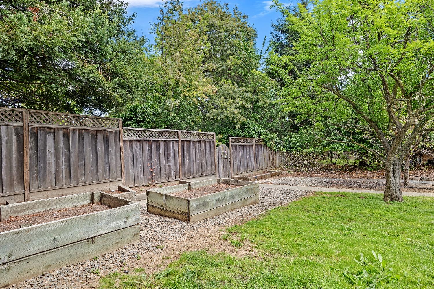 Detail Gallery Image 42 of 43 For 4436 Stanford Ave, Castro Valley,  CA 94546 - 3 Beds | 1 Baths
