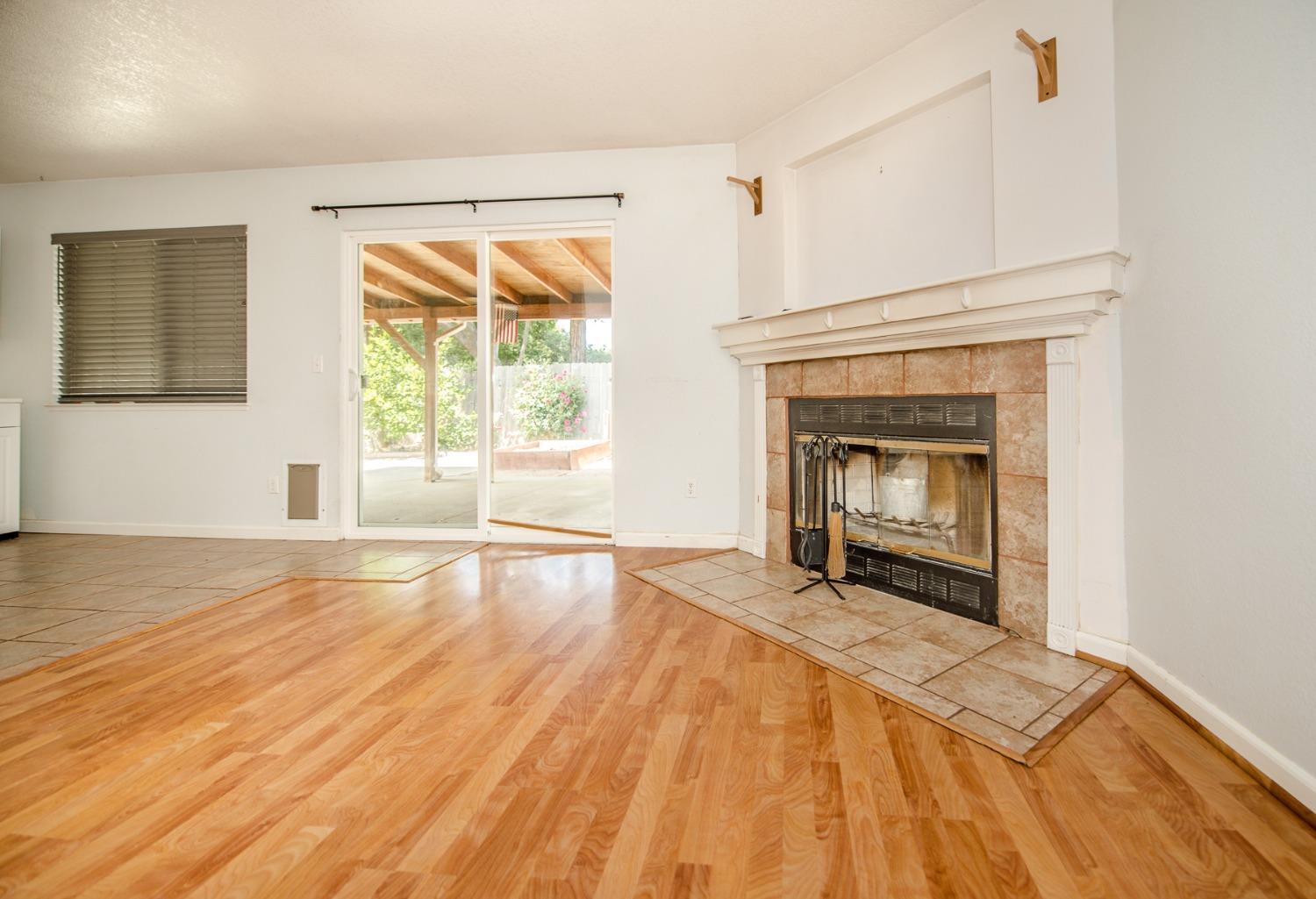 Detail Gallery Image 3 of 58 For 148 Glacier St, Woodland,  CA 95695 - 3 Beds | 2 Baths