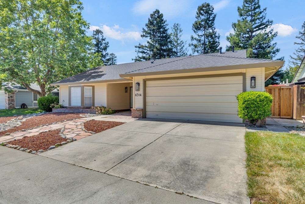 Laguna Villa Way, Elk Grove, California image 3