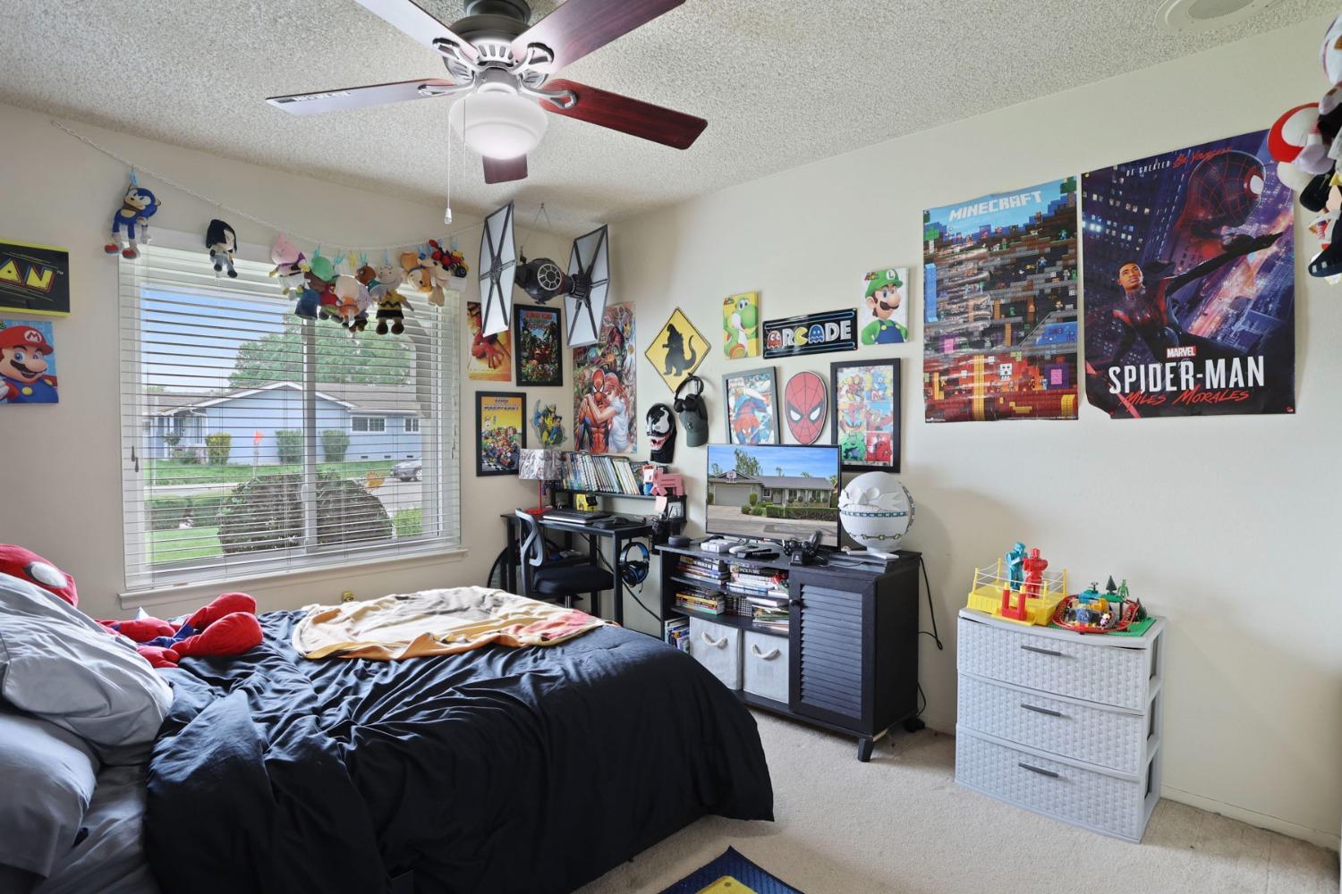 Detail Gallery Image 18 of 29 For 8039 Colonial Dr, Stockton,  CA 95209 - 3 Beds | 2 Baths