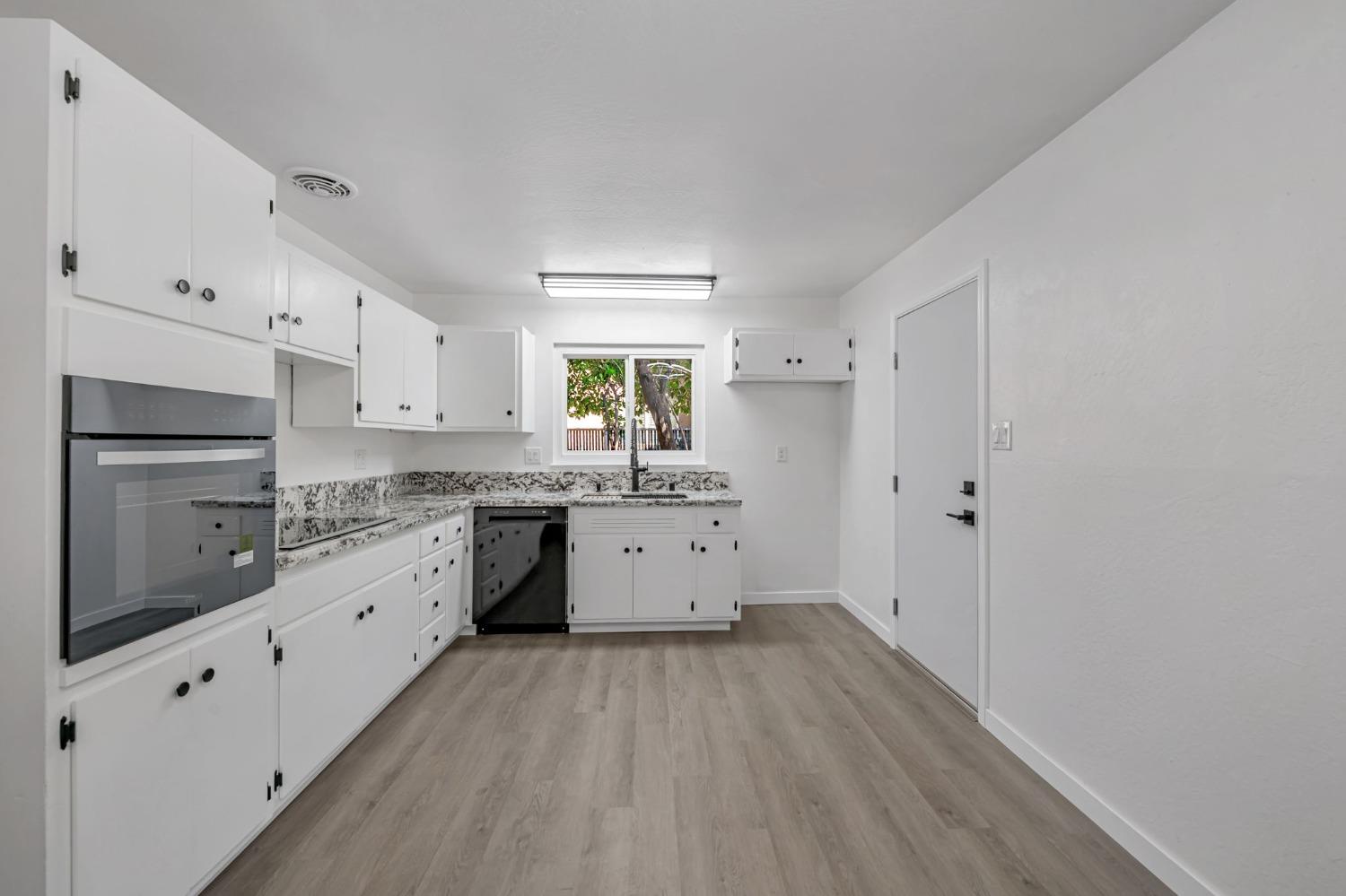 Laurelhurst Drive, Rancho Cordova, California image 10