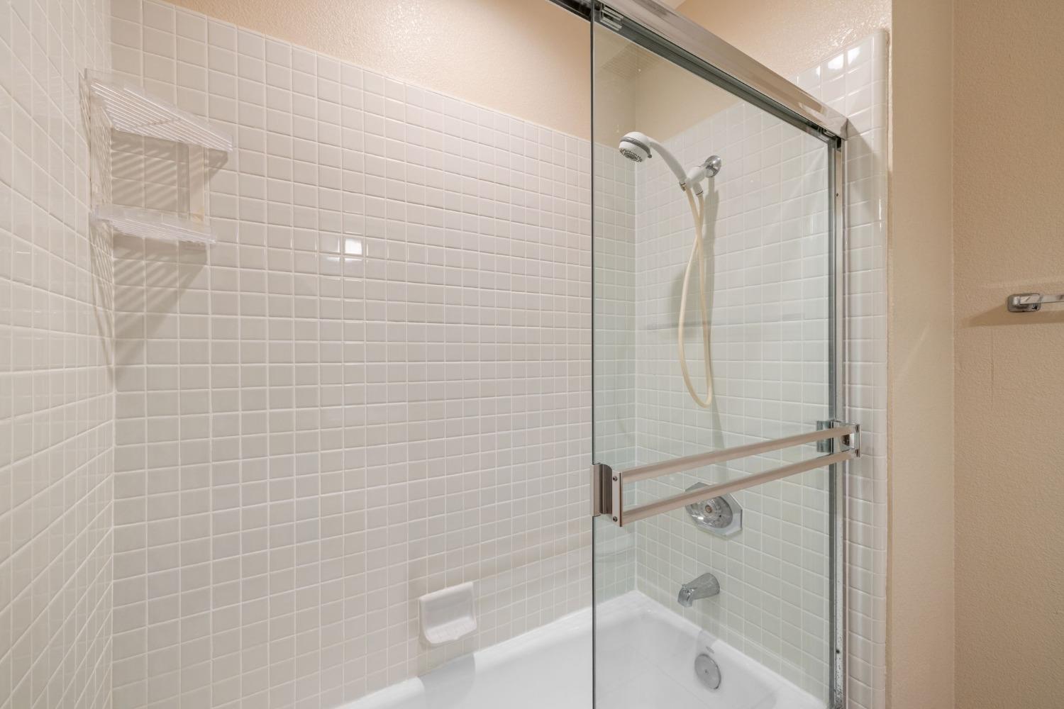 Detail Gallery Image 24 of 75 For 6817 Brisa Lane Park 3, Rancho Murieta,  CA 95683 - 3 Beds | 3/1 Baths