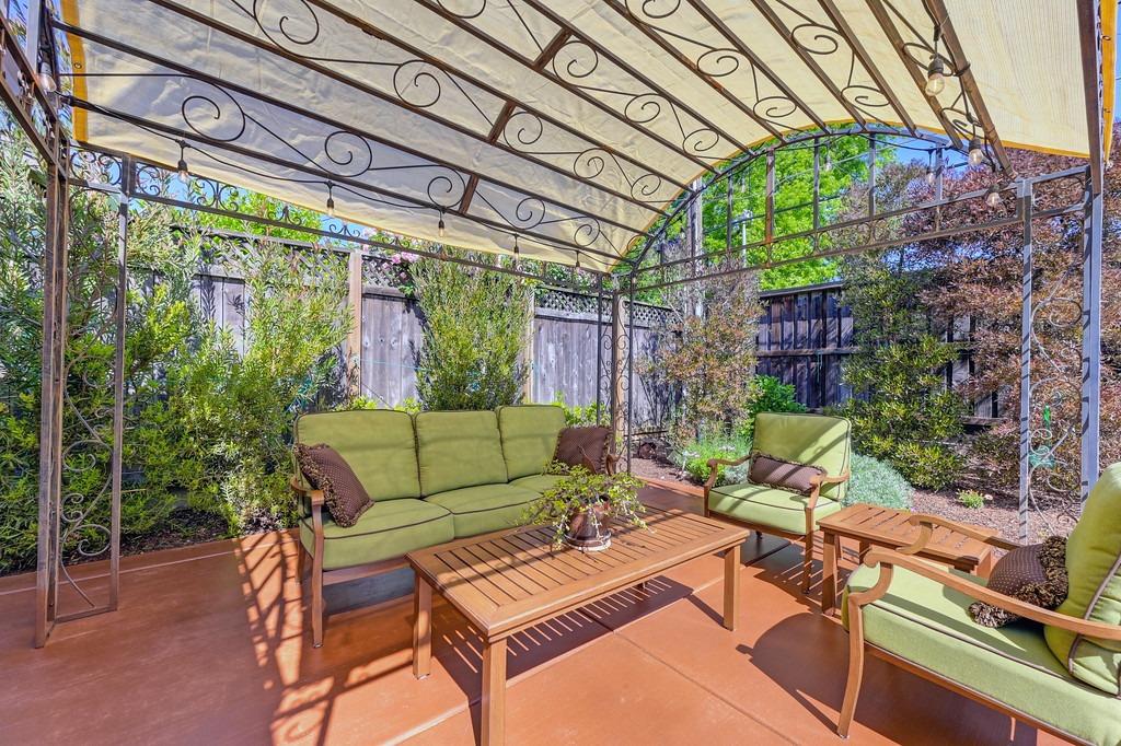 Detail Gallery Image 51 of 67 For 3413 Chenu Ave, Sacramento,  CA 95821 - 3 Beds | 2 Baths