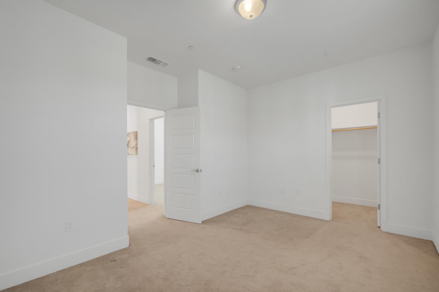 Detail Gallery Image 29 of 51 For 8960 Upbeat Way, Elk Grove,  CA 95757 - 3 Beds | 2/1 Baths