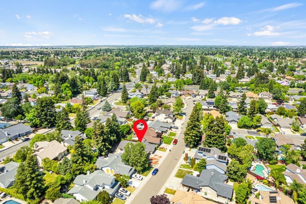 Laguna Villa Way, Elk Grove, California image 43