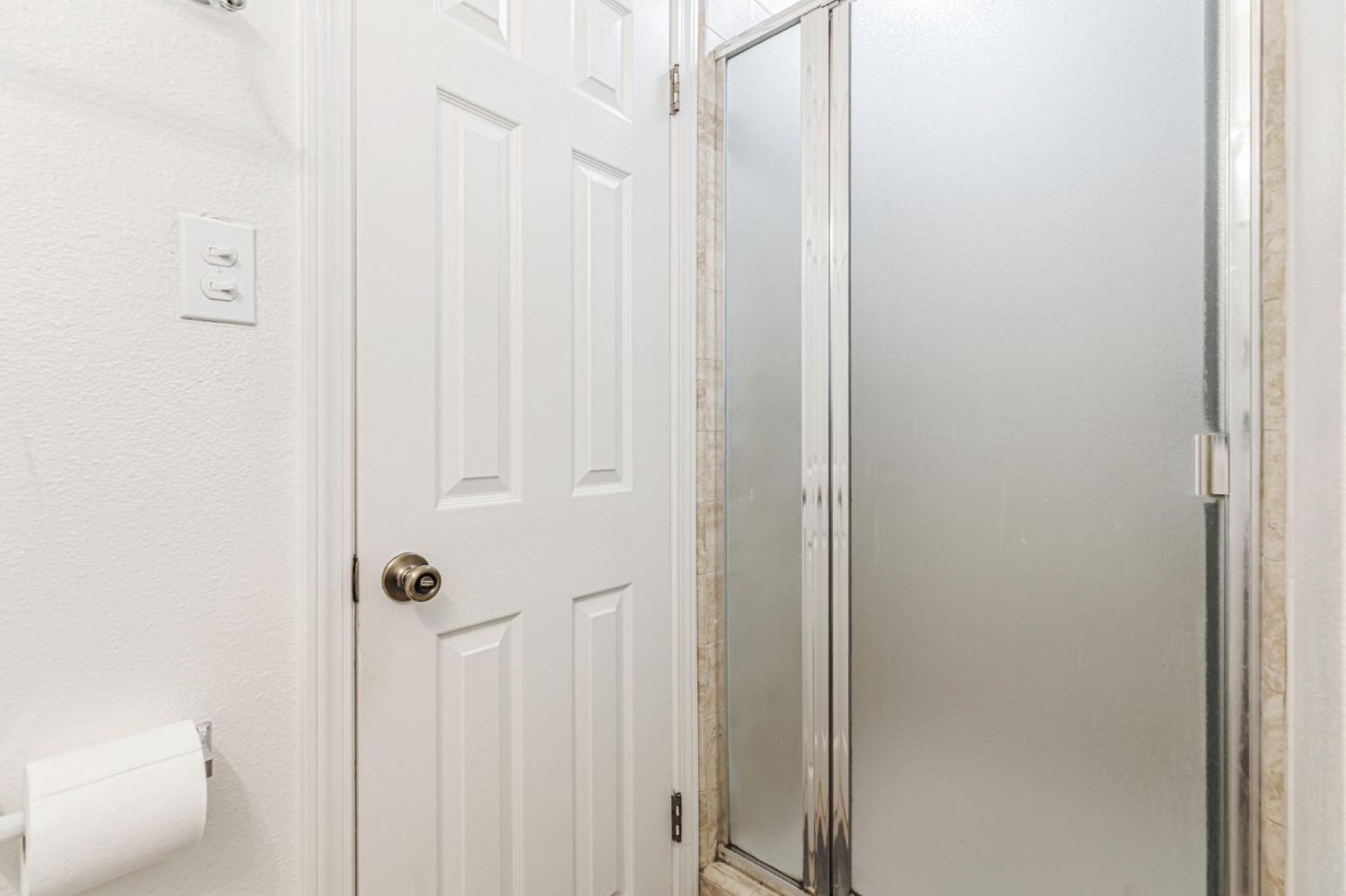 Detail Gallery Image 19 of 25 For 6629 Doreen Way, Sacramento,  CA 95823 - 3 Beds | 2 Baths