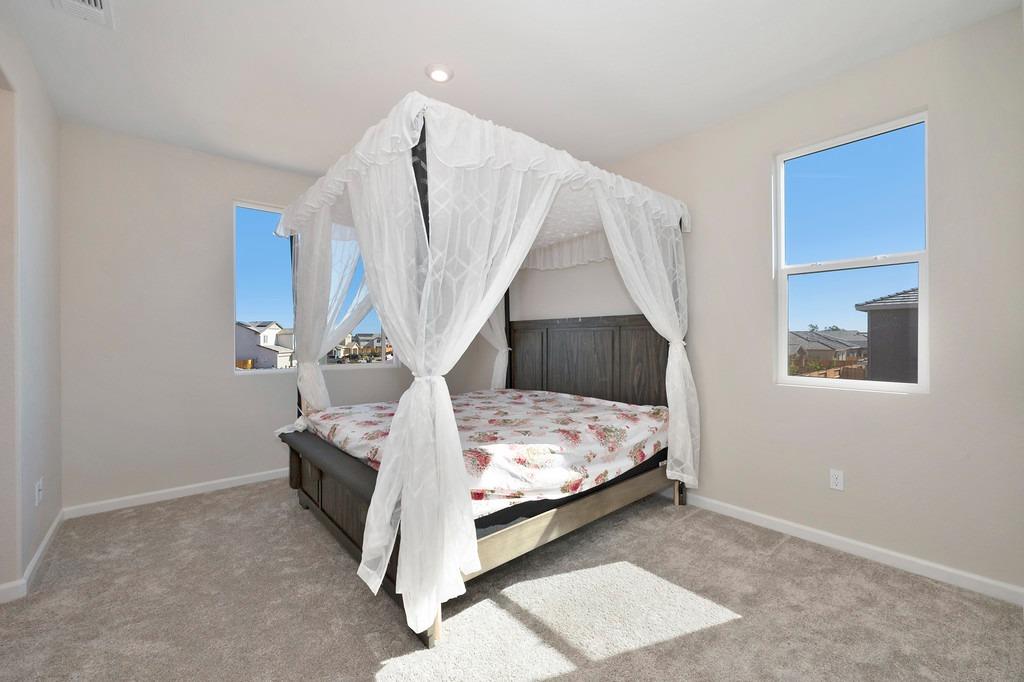Del Seis Drive, Sacramento, California image 19