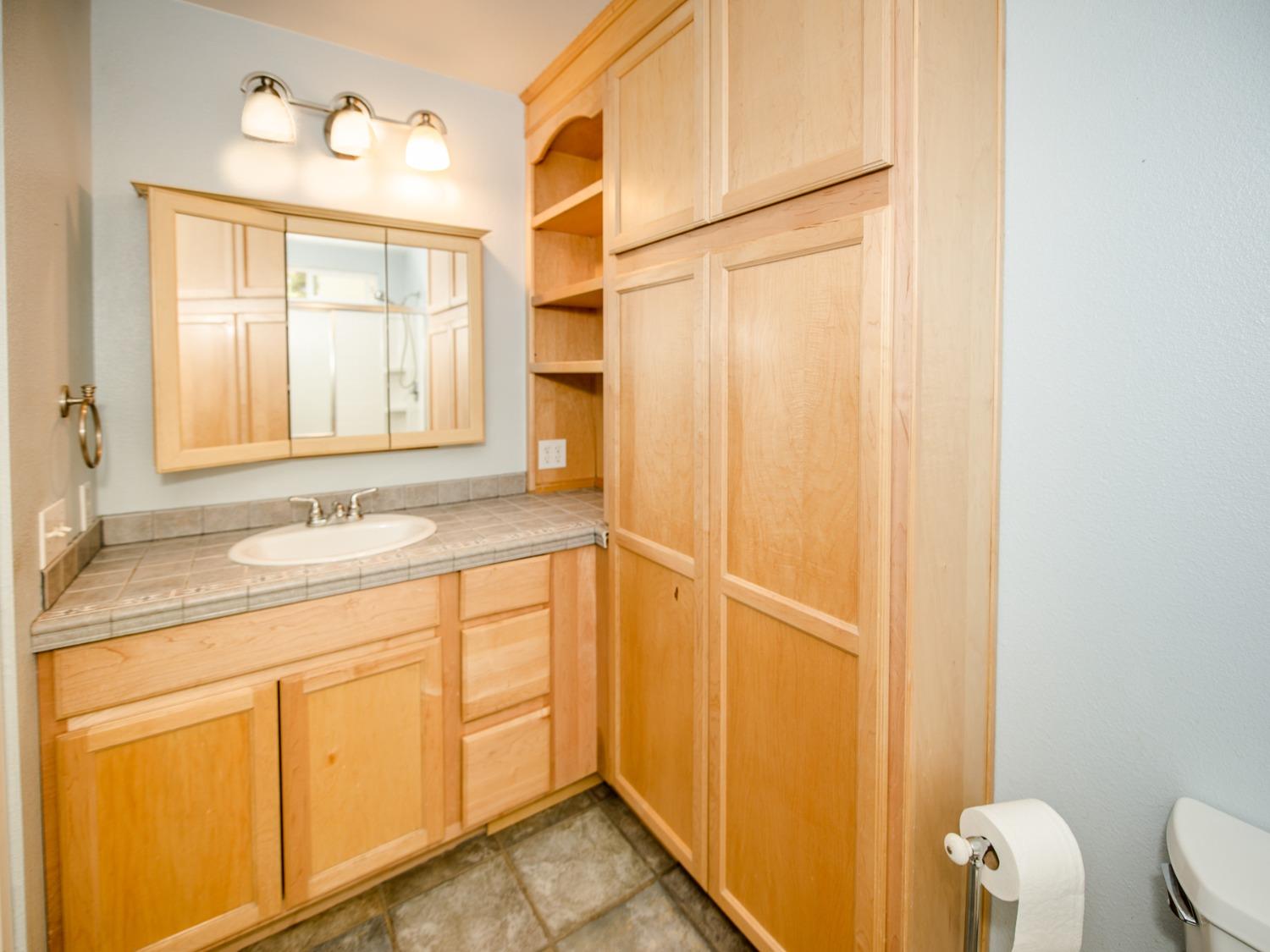 Detail Gallery Image 35 of 58 For 148 Glacier St, Woodland,  CA 95695 - 3 Beds | 2 Baths