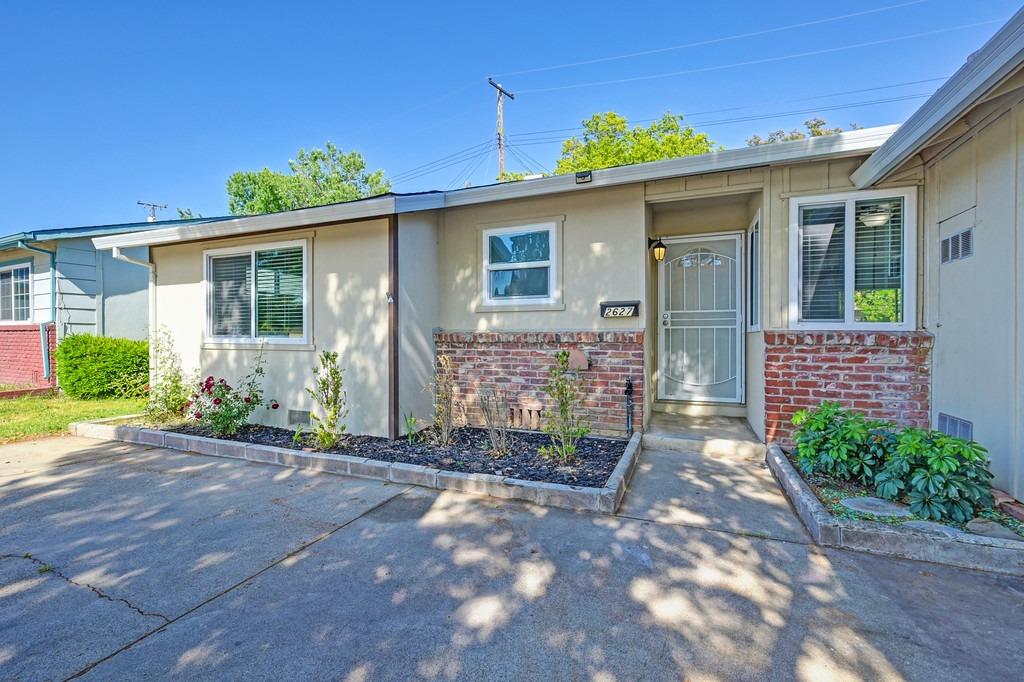 3509 Ellenbrook Drive, Rancho Cordova, California image 3