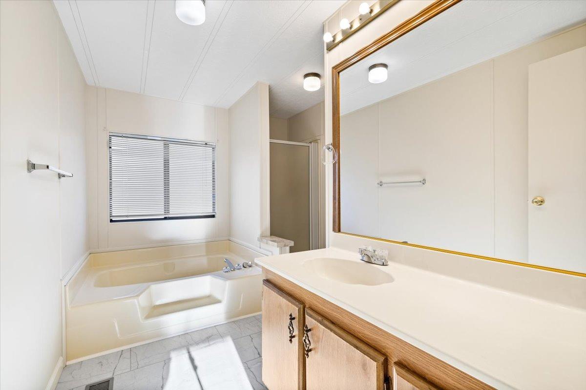 Detail Gallery Image 6 of 27 For 4380 Patterson Dr 206, Diamond Springs,  CA 95619 - 2 Beds | 2 Baths