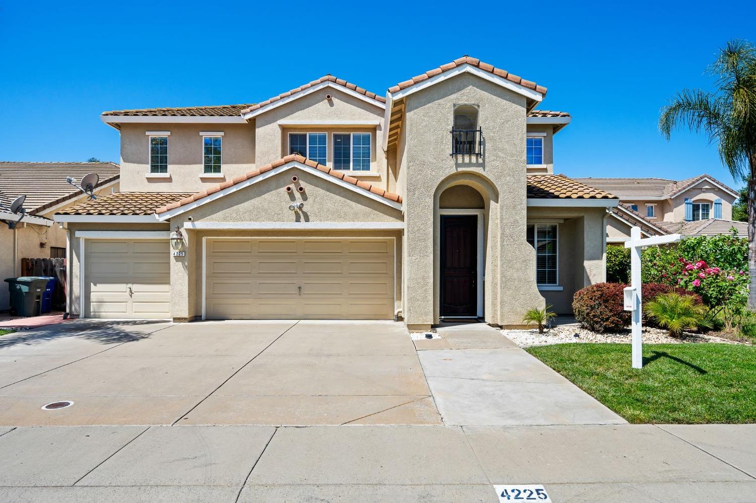 Drakeshire Court, Modesto, California image 1