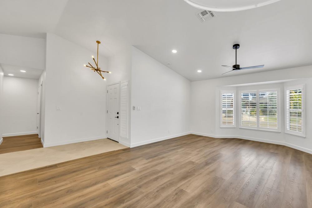Laguna Villa Way, Elk Grove, California image 8