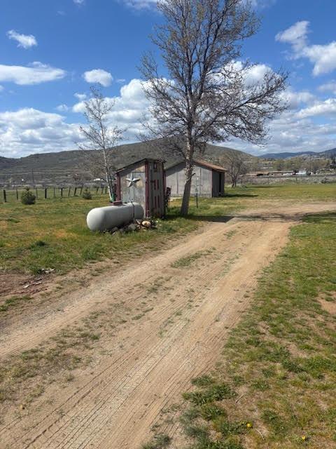 Chilcoot Avenue, Chilcoot, California image 13