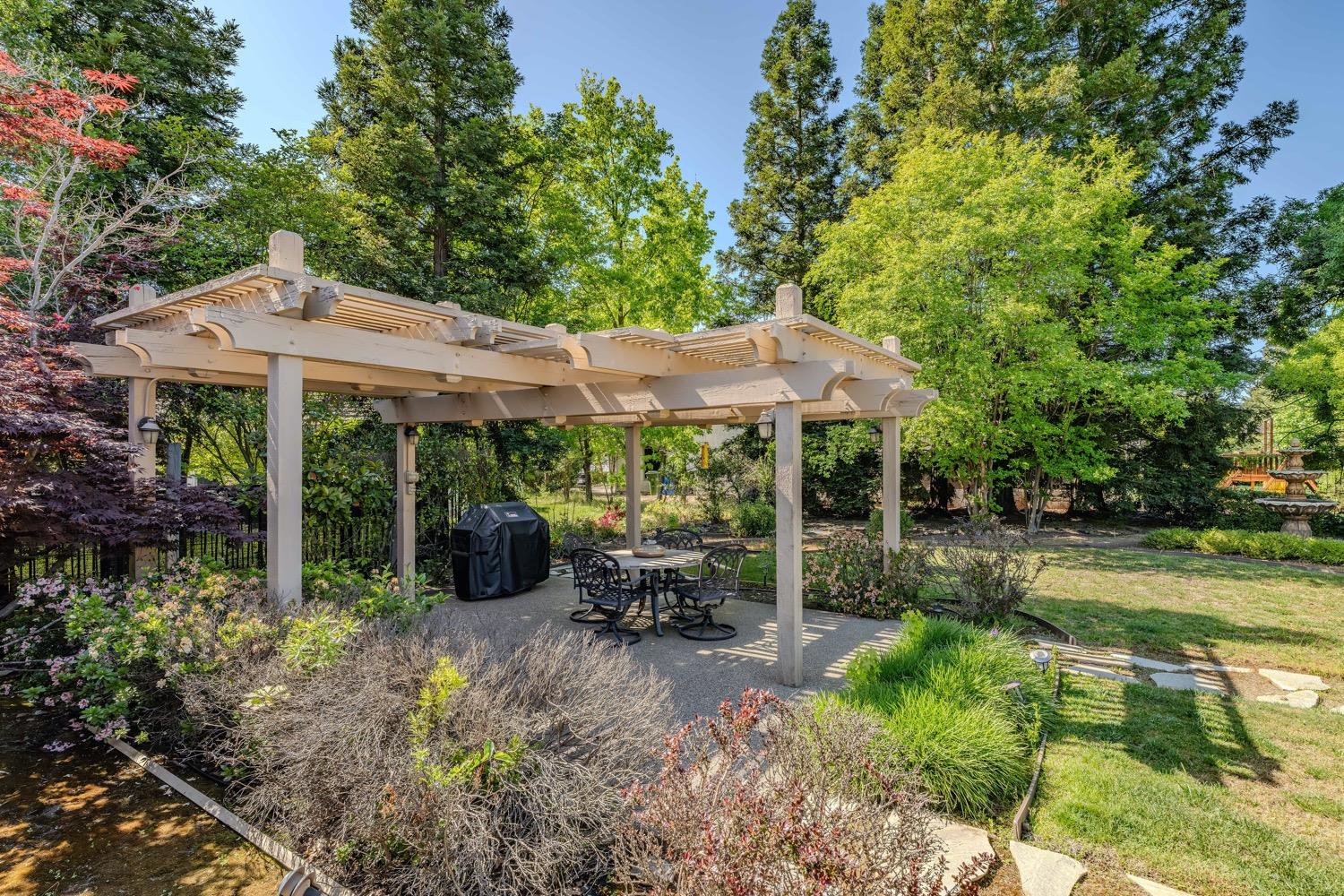 Lindero Ln, Rancho Murieta, California image 38
