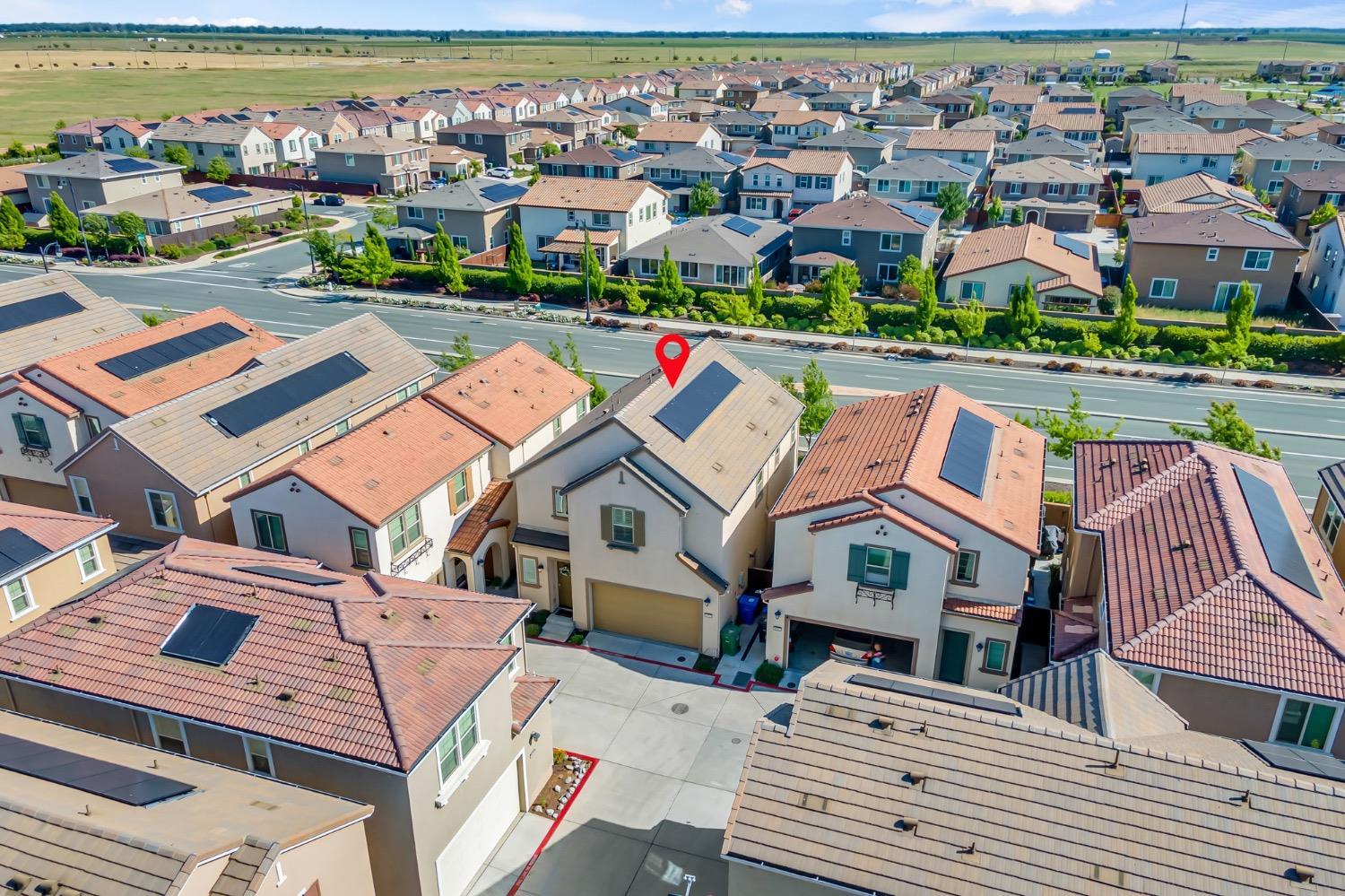 Detail Gallery Image 48 of 51 For 8960 Upbeat Way, Elk Grove,  CA 95757 - 3 Beds | 2/1 Baths