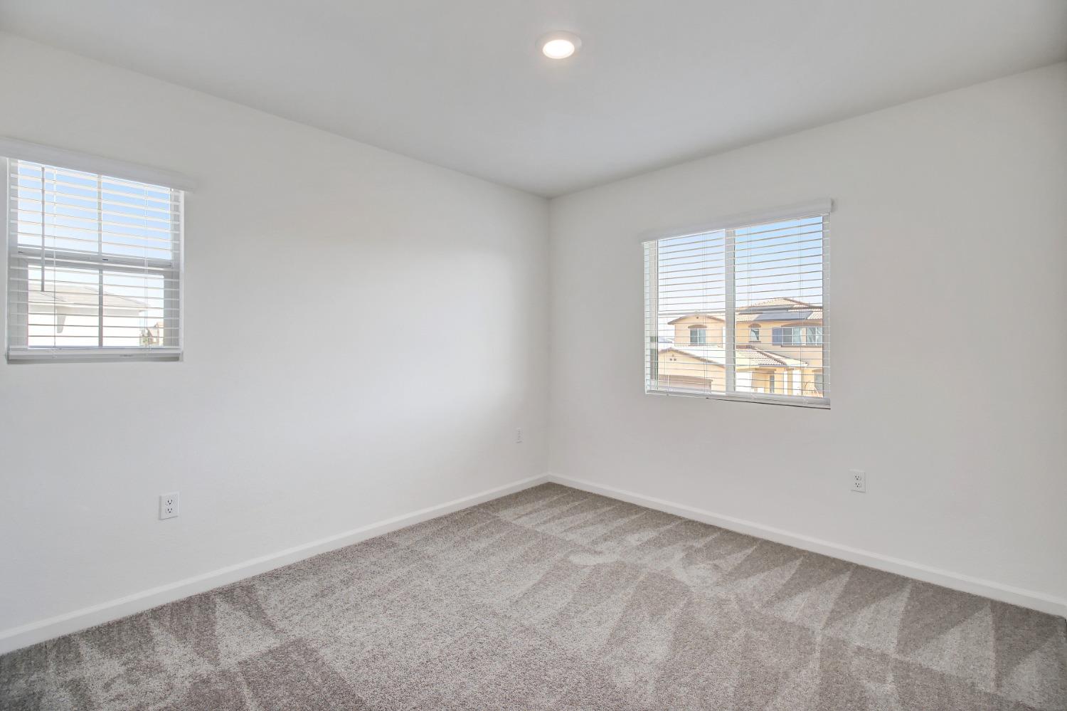 Detail Gallery Image 24 of 48 For 12759 Scholarly Way, Rancho Cordova,  CA 95742 - 4 Beds | 3 Baths
