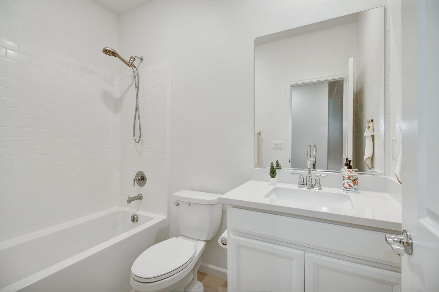 Detail Gallery Image 36 of 48 For 12759 Scholarly Way, Rancho Cordova,  CA 95742 - 4 Beds | 3 Baths