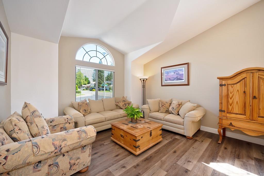Detail Gallery Image 6 of 39 For 7316 Leyenda Ct, Rancho Murieta,  CA 95683 - 3 Beds | 2 Baths