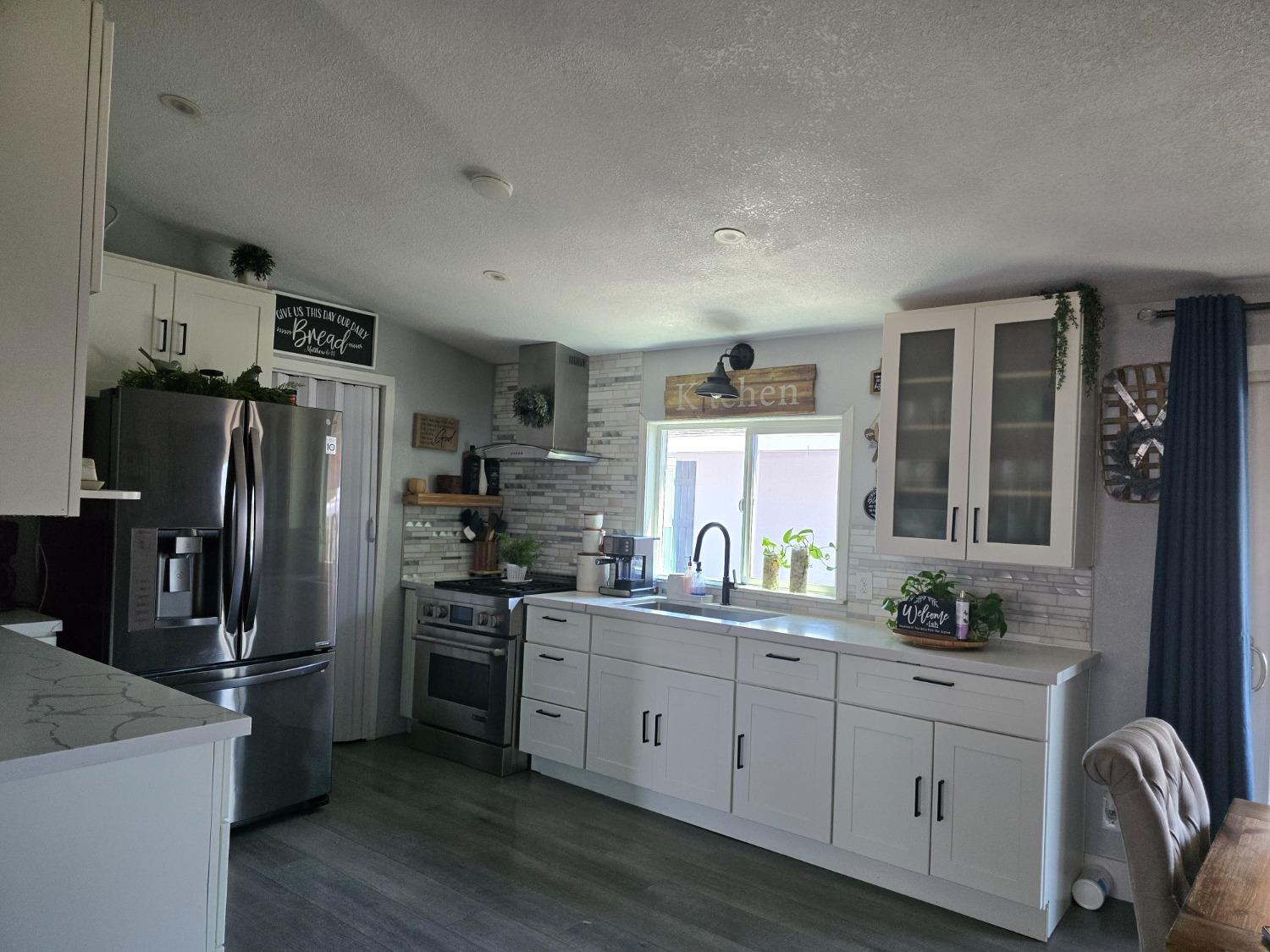 Detail Gallery Image 7 of 27 For 436 N Mercey Springs Rd 109, Los Banos,  CA 93635 - 3 Beds | 2 Baths