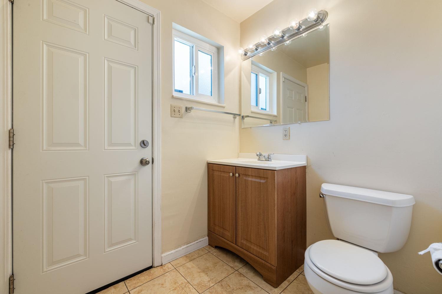 Detail Gallery Image 11 of 34 For 252 Martha St, Manteca,  CA 95337 - 3 Beds | 2 Baths