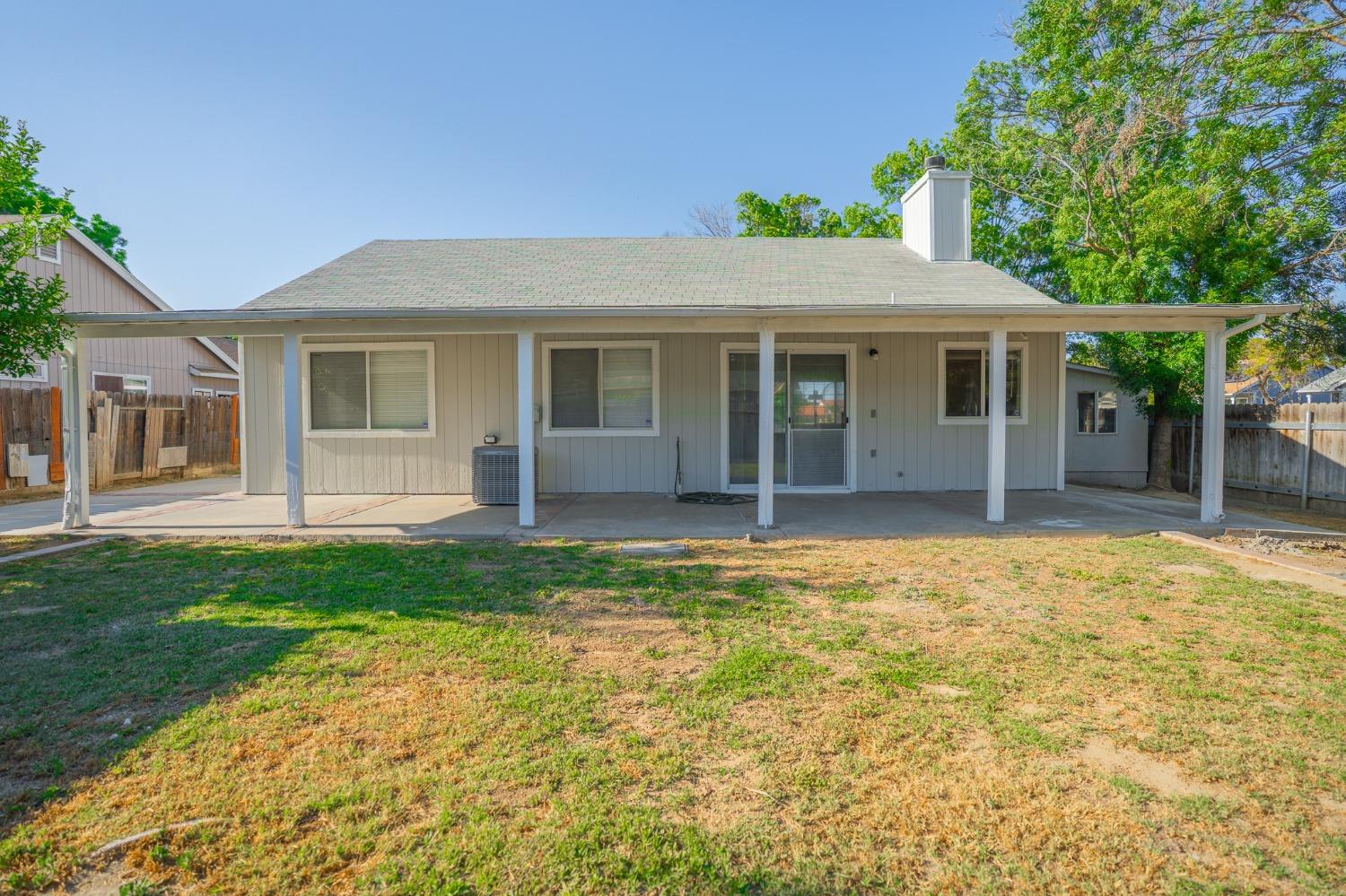 Detail Gallery Image 49 of 60 For 2267 Imperial Dr, Los Banos,  CA 93635 - 3 Beds | 2 Baths