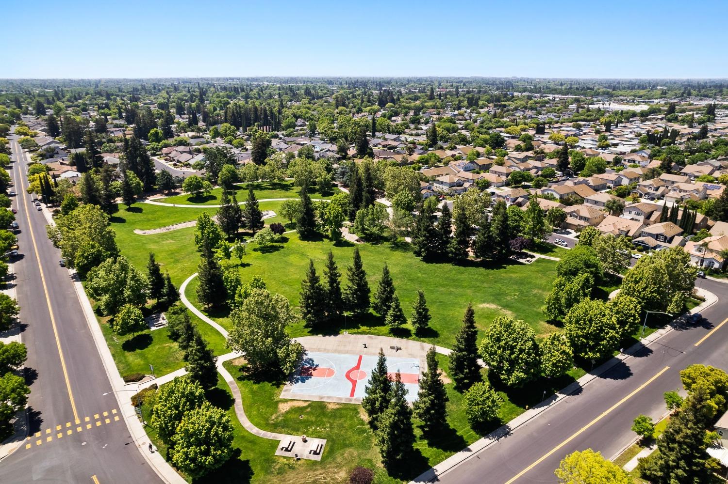 Drakeshire Court, Modesto, California image 49