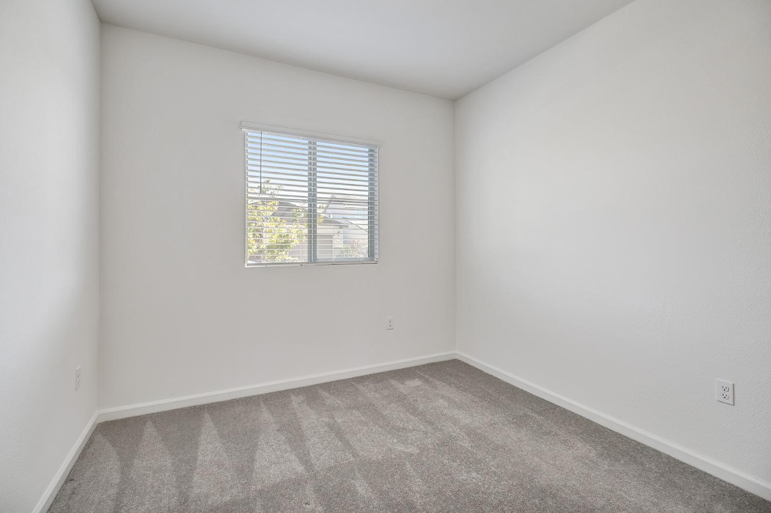 Detail Gallery Image 23 of 48 For 12759 Scholarly Way, Rancho Cordova,  CA 95742 - 4 Beds | 3 Baths