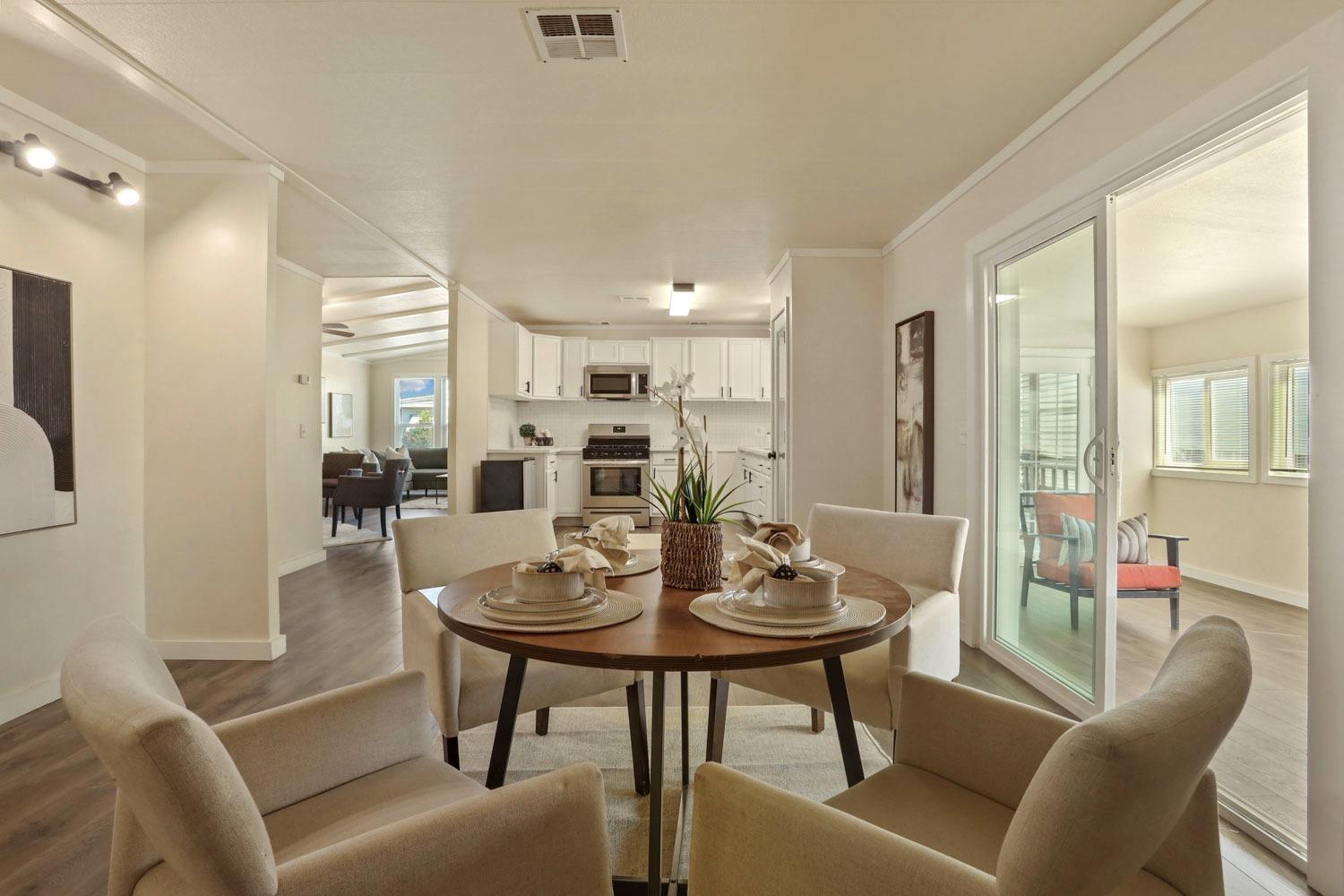 Detail Gallery Image 21 of 46 For 150 Pestana Ave 54, Manteca,  CA 95336 - 2 Beds | 2 Baths