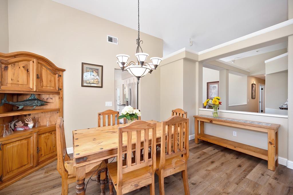 Detail Gallery Image 7 of 39 For 7316 Leyenda Ct, Rancho Murieta,  CA 95683 - 3 Beds | 2 Baths