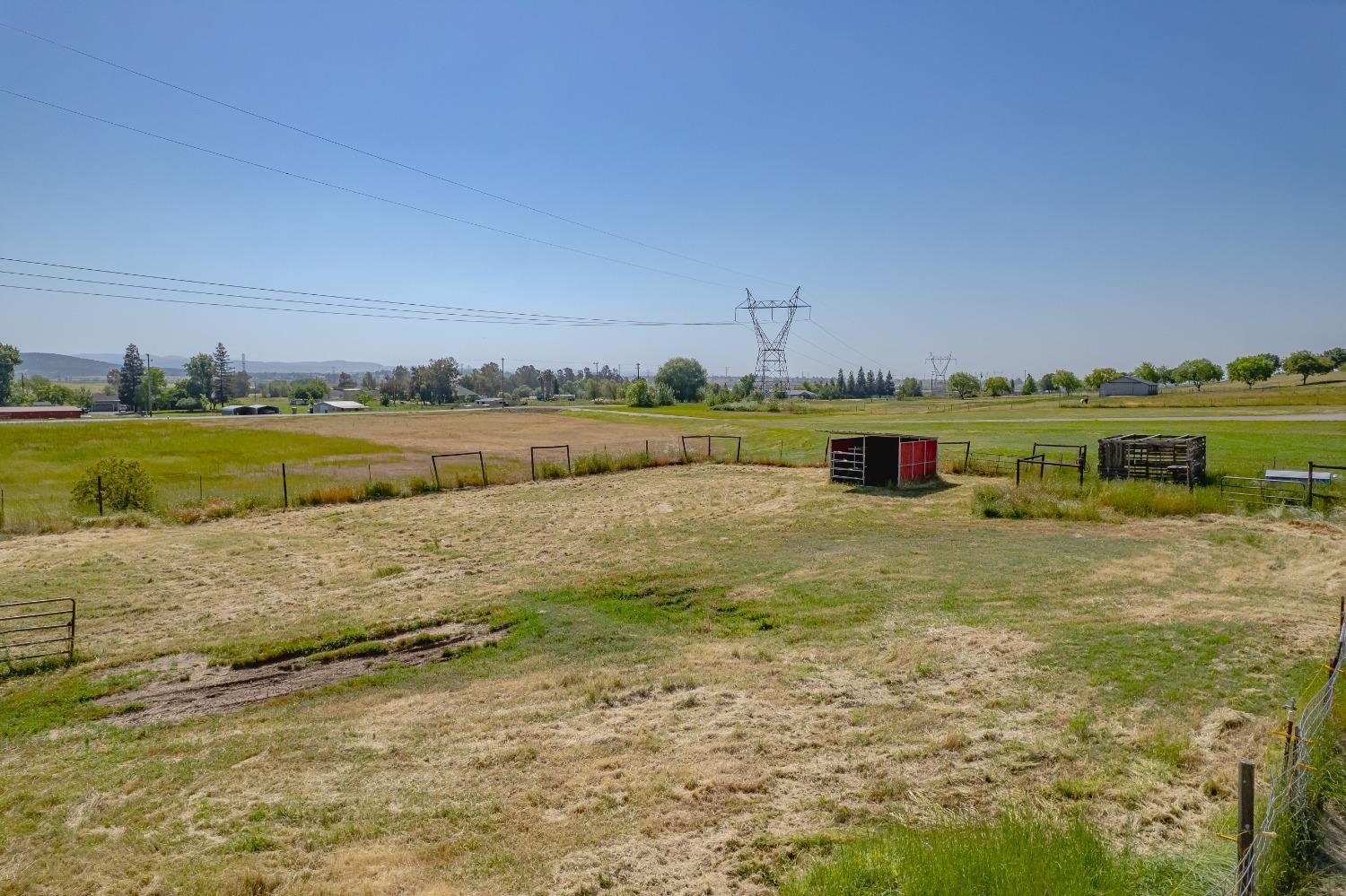 Detail Gallery Image 45 of 51 For 3218 Las Quintas Way, Marysville,  CA 95901 - 5 Beds | 2 Baths
