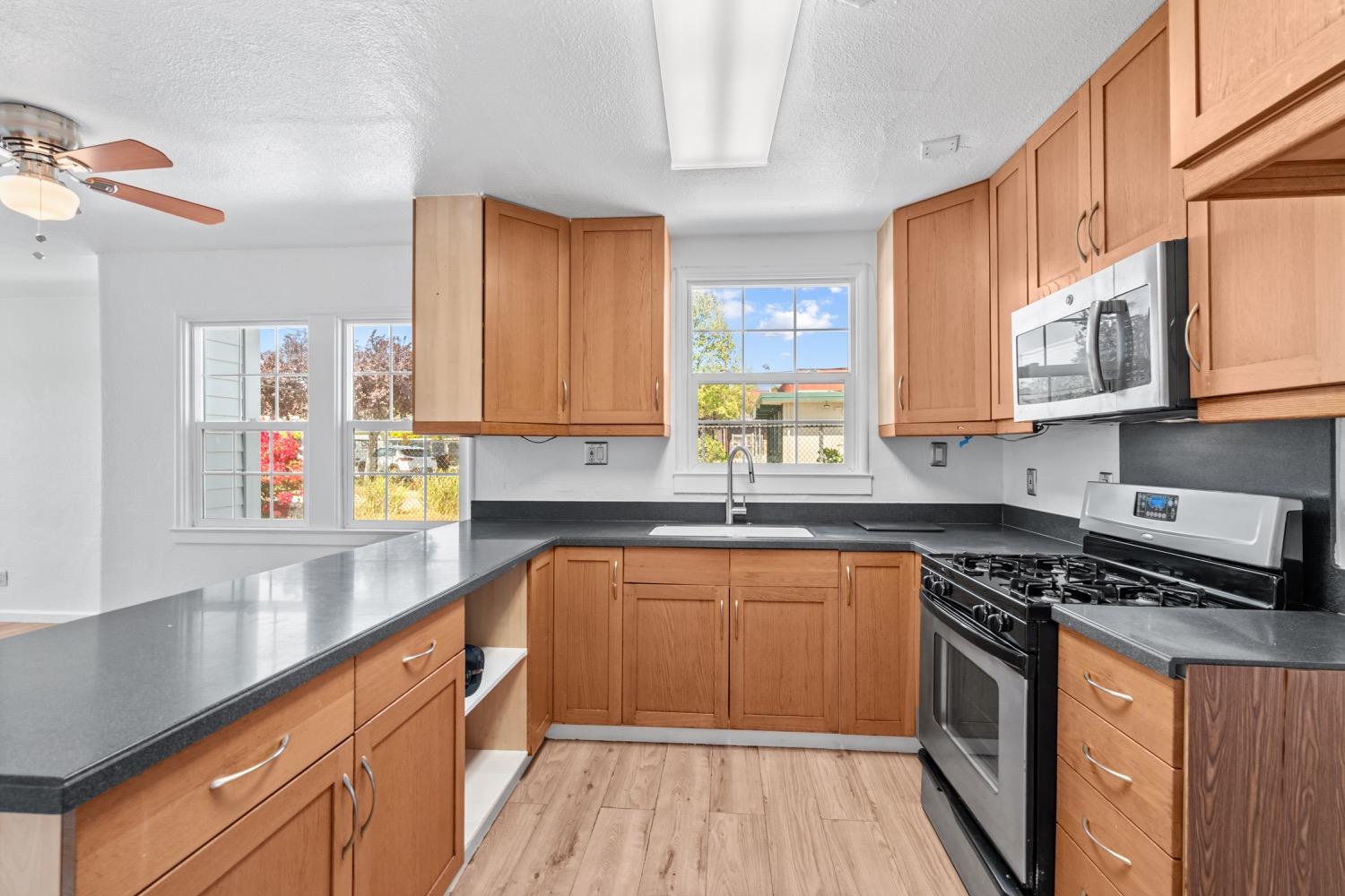 Kammerer Ave, San Jose, California image 11