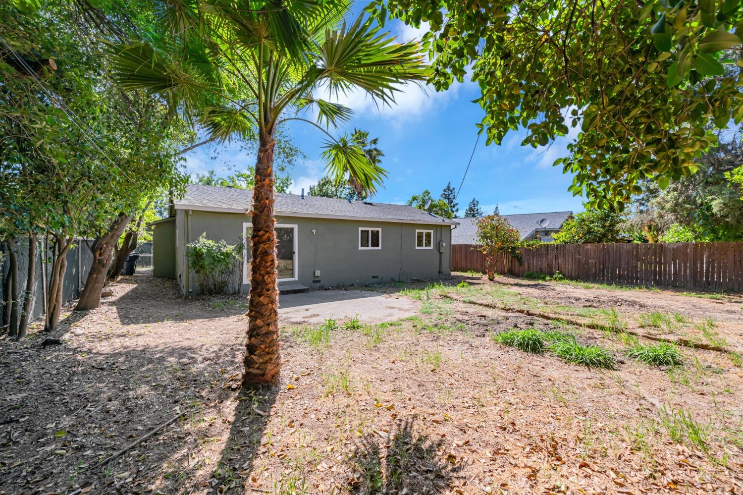 Laurelhurst Drive, Rancho Cordova, California image 30