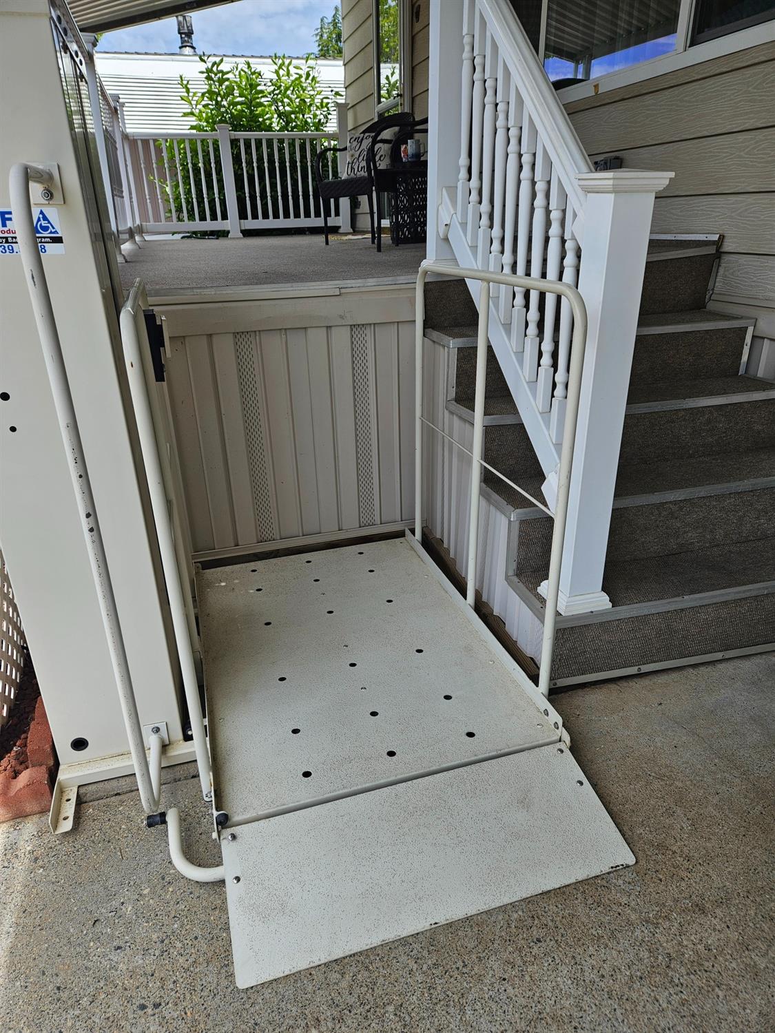 Detail Gallery Image 5 of 31 For 1608 Spruce Ct, Auburn,  CA 95603 - 2 Beds | 2 Baths