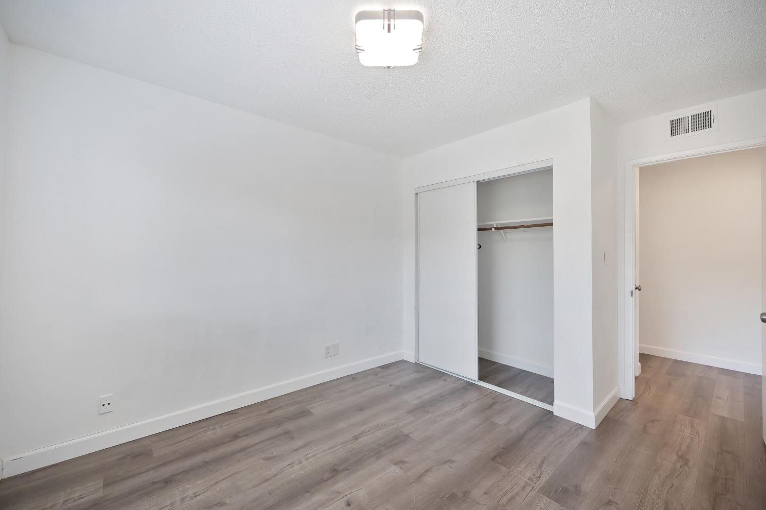 Coloma Road #4, Rancho Cordova, California image 18