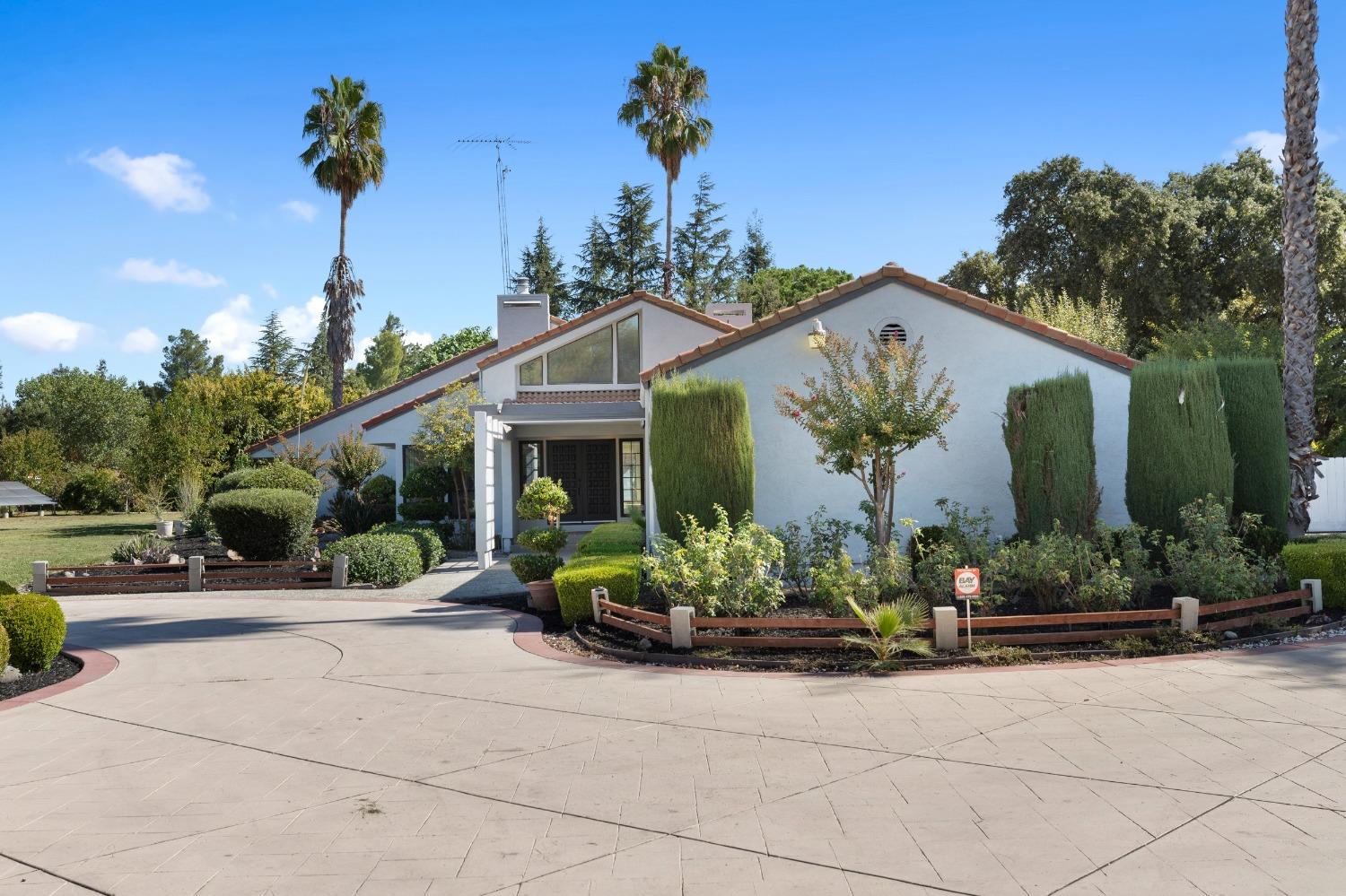 Capewood Lane, Stockton, California image 3