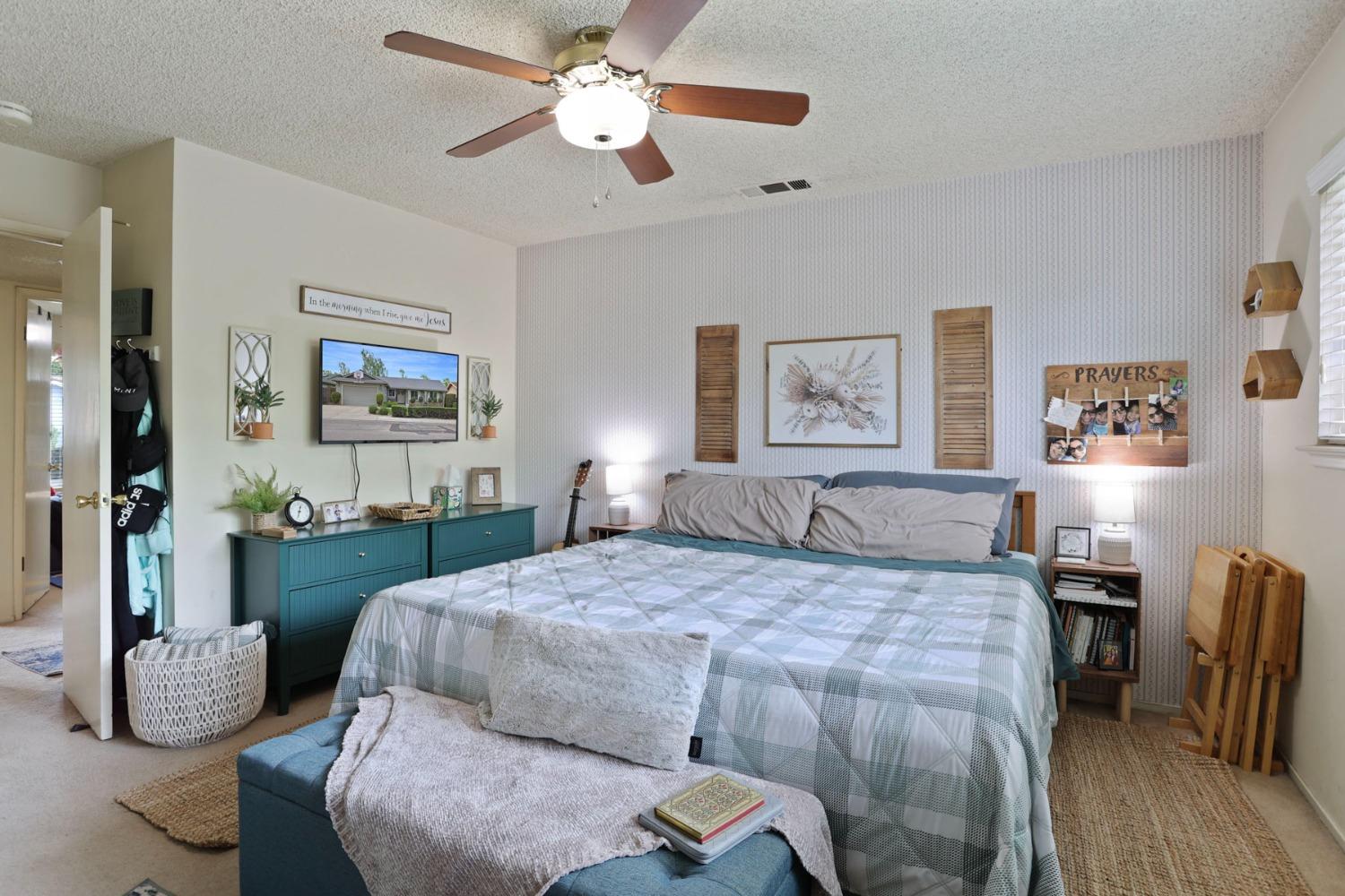 Detail Gallery Image 19 of 29 For 8039 Colonial Dr, Stockton,  CA 95209 - 3 Beds | 2 Baths