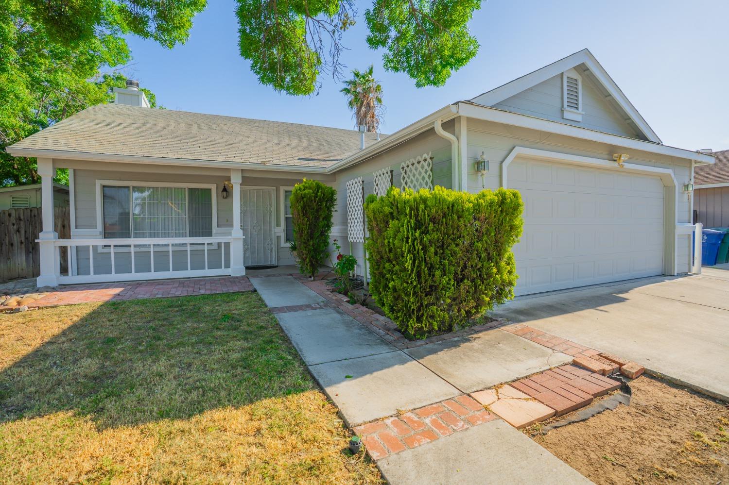 Detail Gallery Image 15 of 60 For 2267 Imperial Dr, Los Banos,  CA 93635 - 3 Beds | 2 Baths