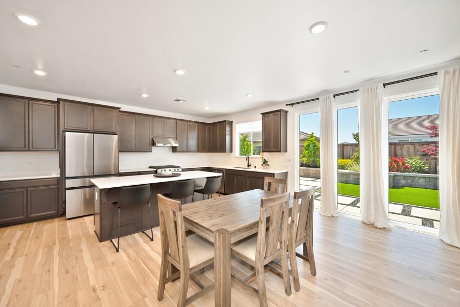Bartlett Way, Roseville, California image 19
