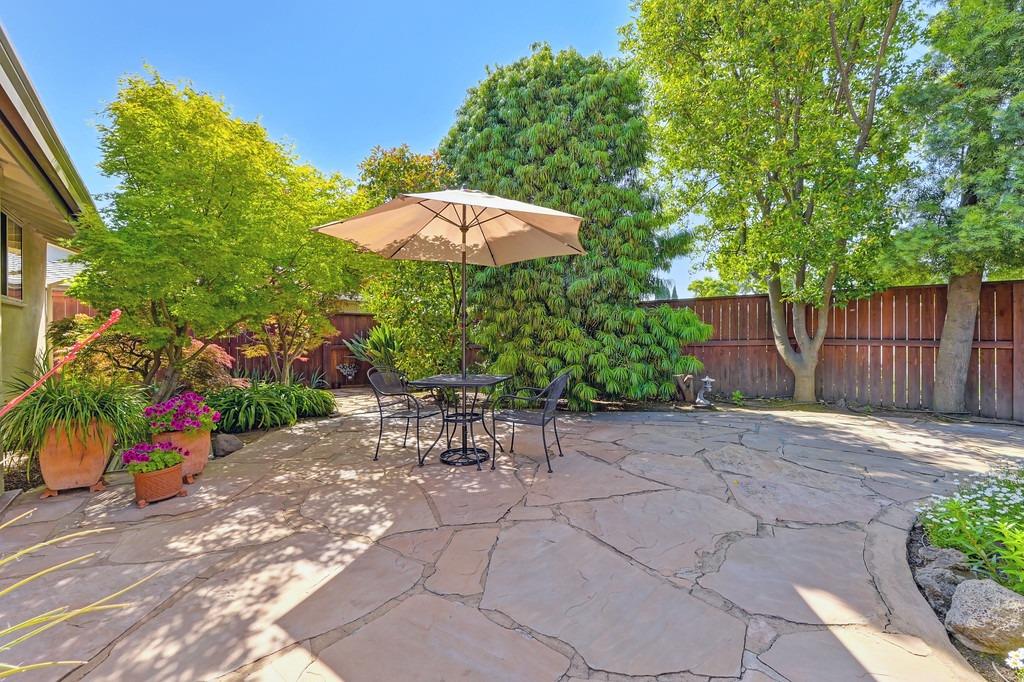 Detail Gallery Image 12 of 67 For 3413 Chenu Ave, Sacramento,  CA 95821 - 3 Beds | 2 Baths