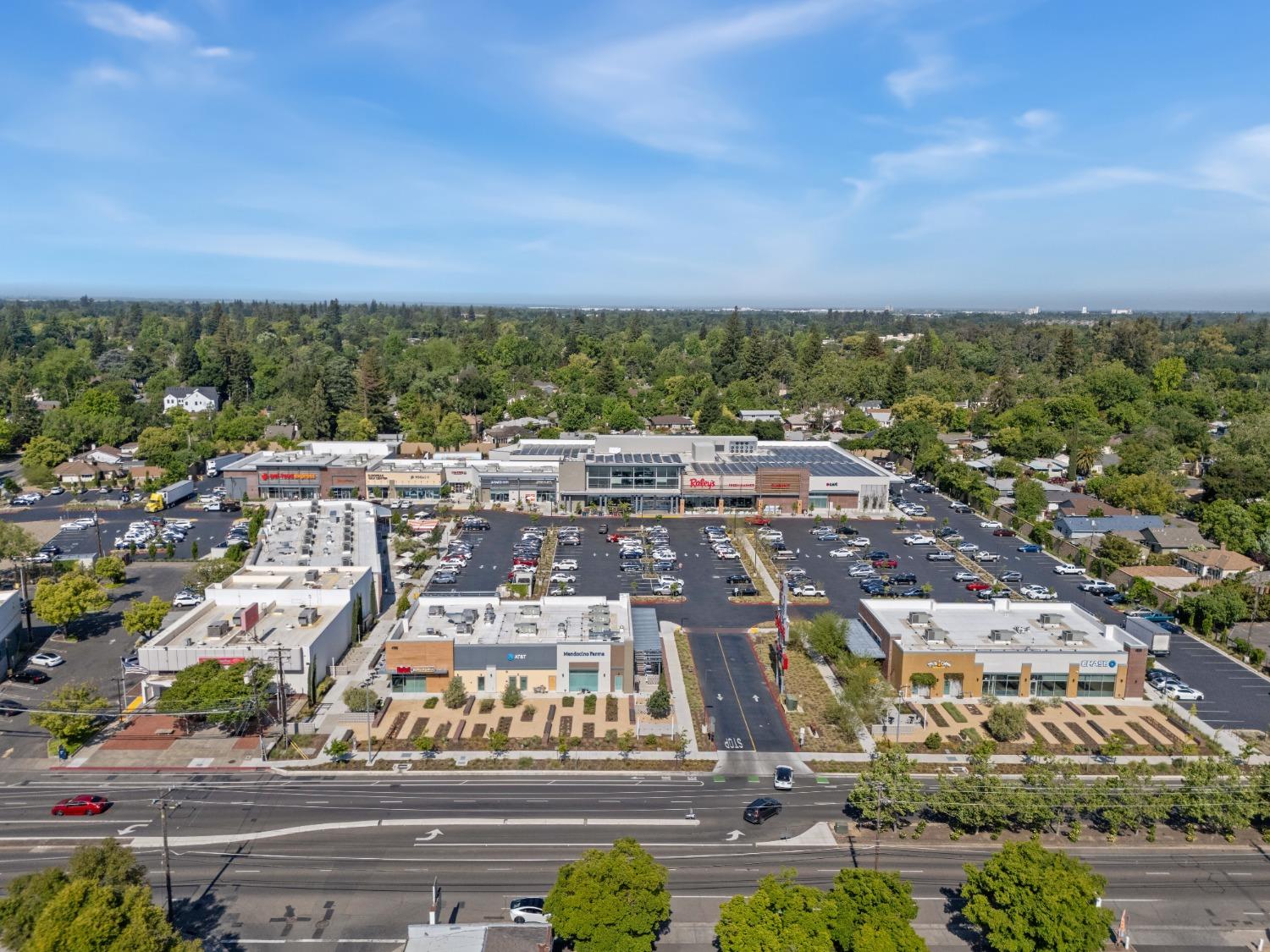 Stacia Way, Sacramento, California image 32