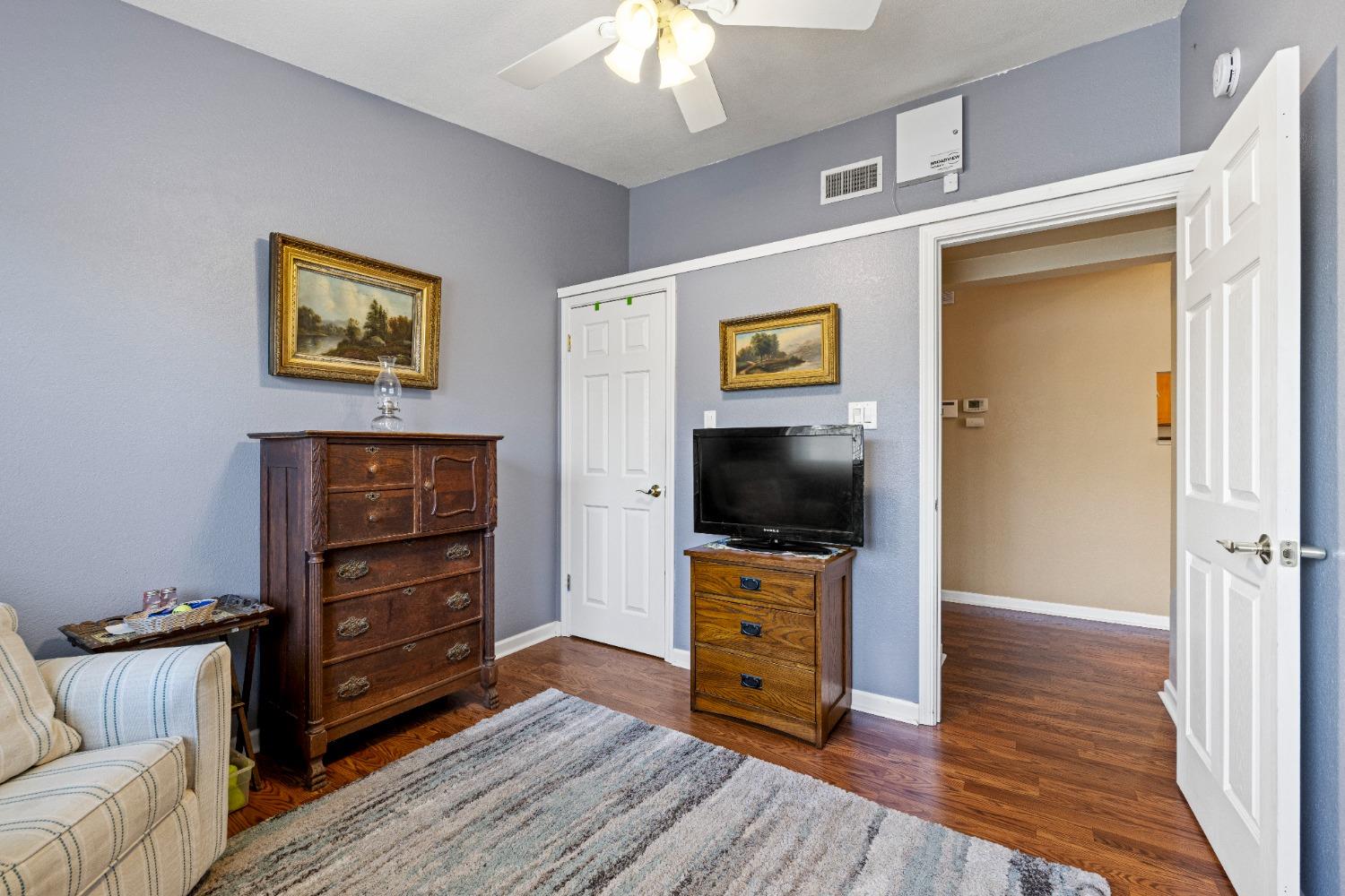 Detail Gallery Image 25 of 49 For 3701 Chamberlain Way, Carmichael,  CA 95608 - 3 Beds | 1/1 Baths