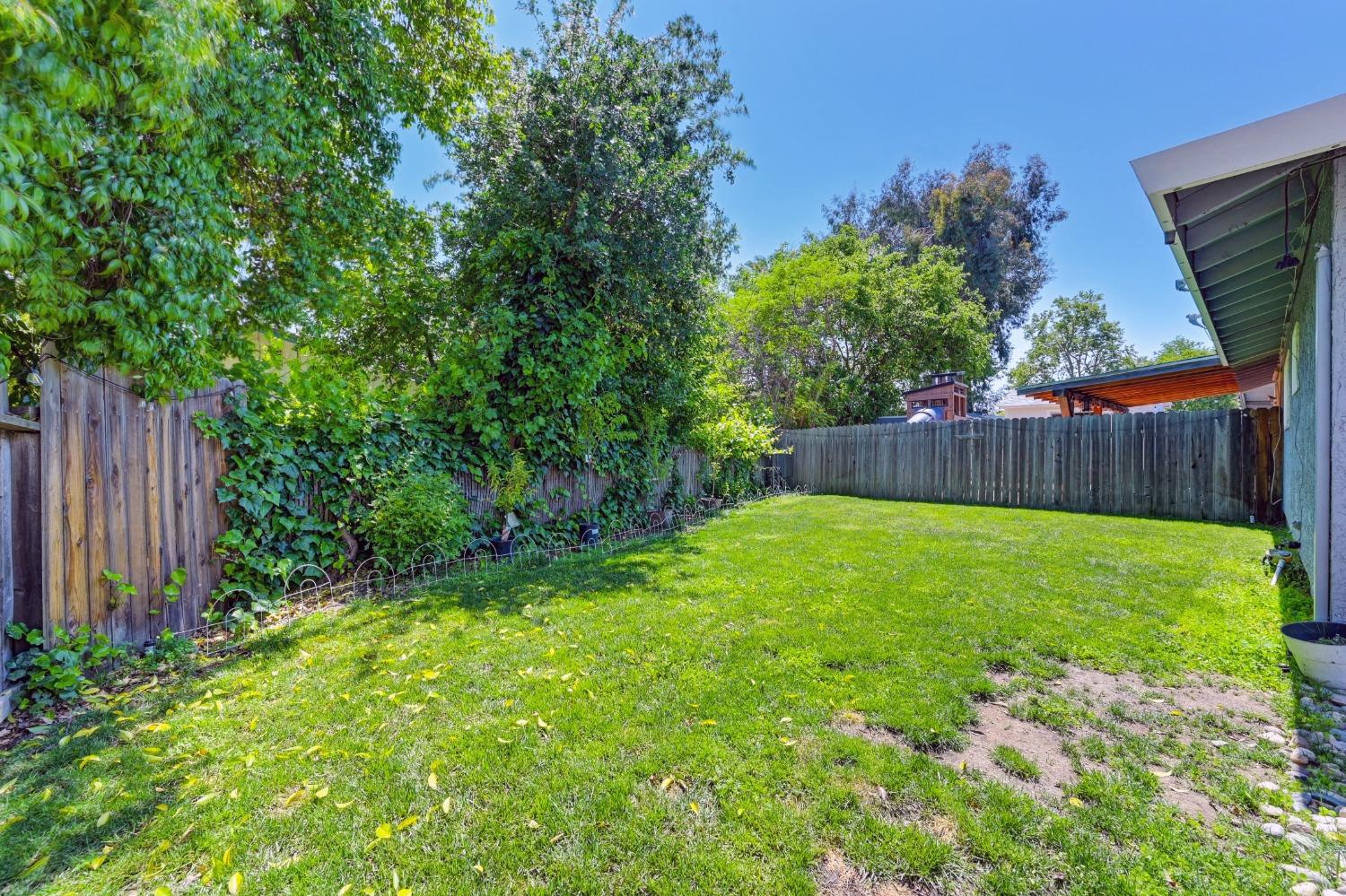S Whitney Boulevard, Rocklin, California image 32