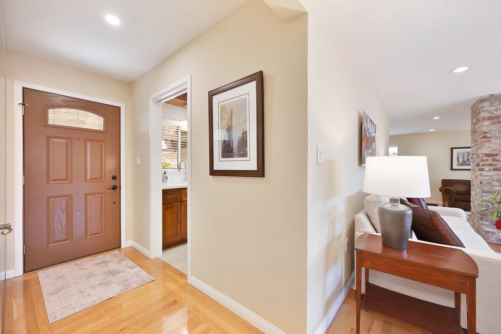 Detail Gallery Image 16 of 67 For 3413 Chenu Ave, Sacramento,  CA 95821 - 3 Beds | 2 Baths