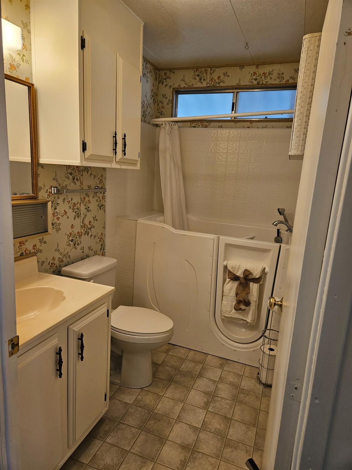 Detail Gallery Image 20 of 31 For 1608 Spruce Ct, Auburn,  CA 95603 - 2 Beds | 2 Baths