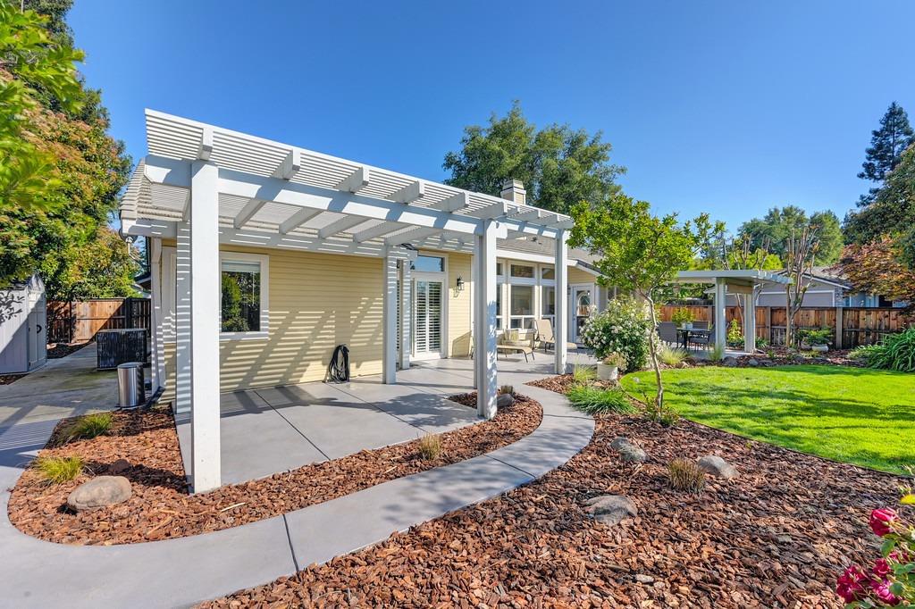 Detail Gallery Image 35 of 39 For 7316 Leyenda Ct, Rancho Murieta,  CA 95683 - 3 Beds | 2 Baths
