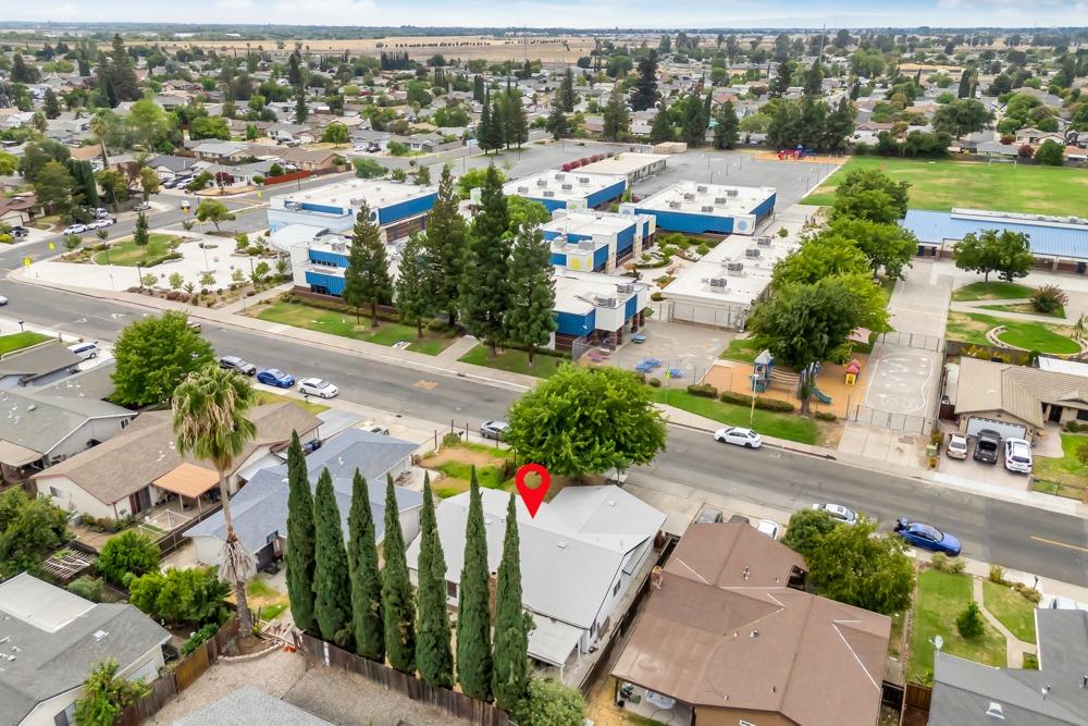 Deer Creek Drive, Sacramento, California image 37