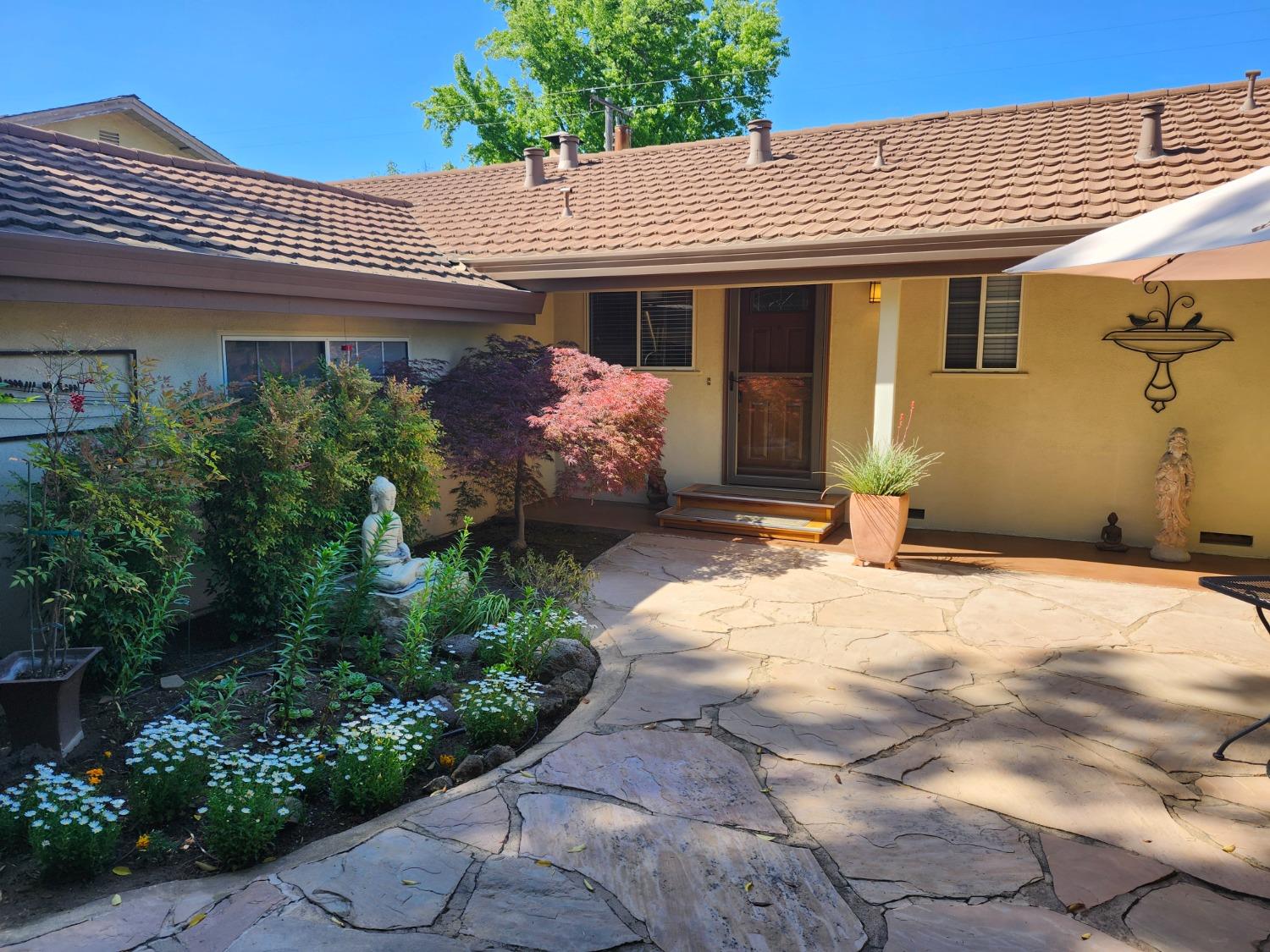 Detail Gallery Image 2 of 67 For 3413 Chenu Ave, Sacramento,  CA 95821 - 3 Beds | 2 Baths