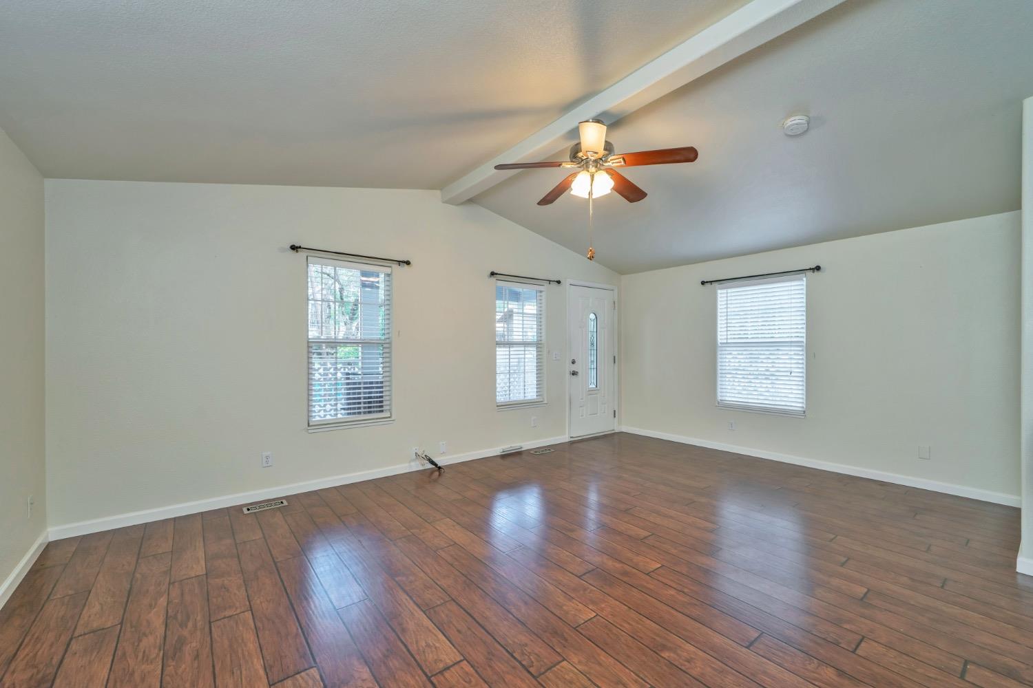 Detail Gallery Image 4 of 33 For 1281 Pleasant Valley Rd 52, Diamond Springs,  CA 95619 - 2 Beds | 2 Baths