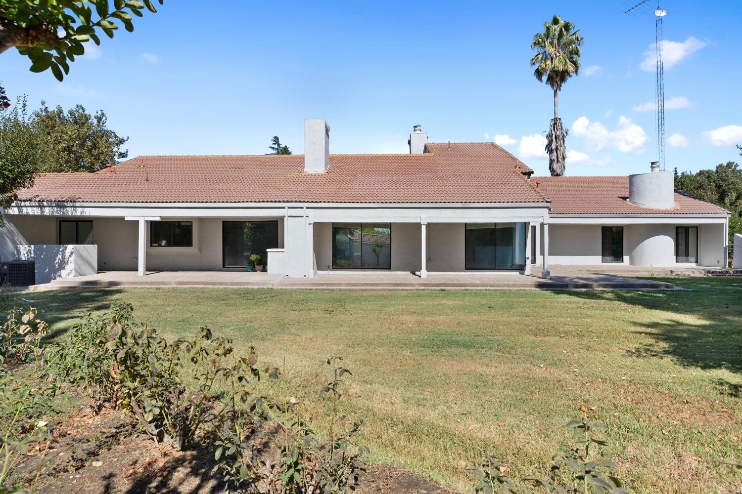 Capewood Lane, Stockton, California image 40